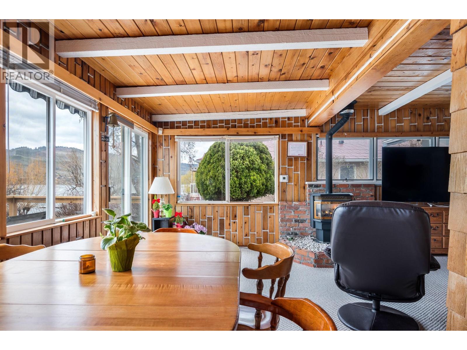 8121 Okanagan Landing Road, Vernon, British Columbia  V1H 1J4 - Photo 18 - 10380676