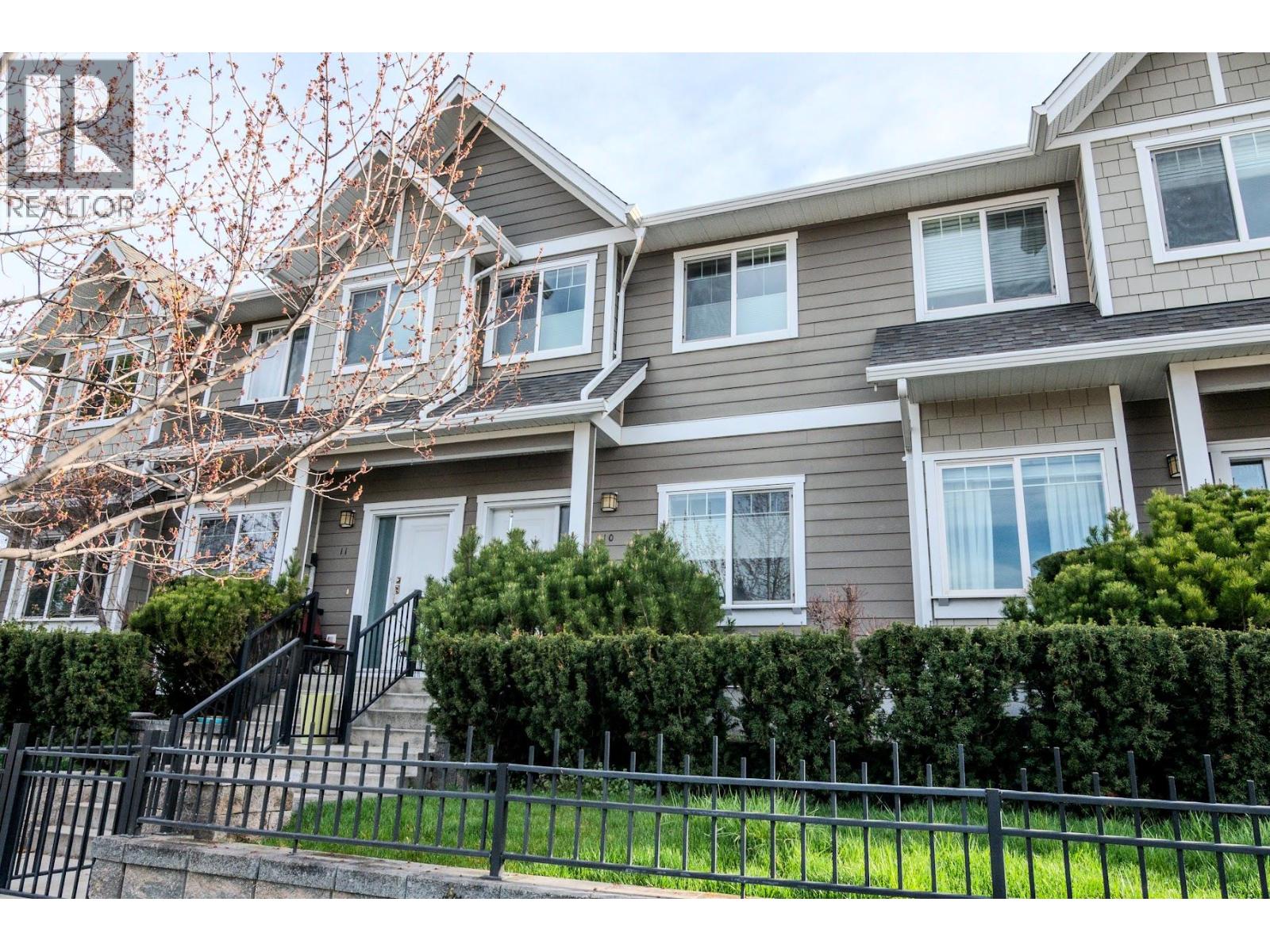 600 Sherwood Road Unit# 10, Kelowna, British Columbia  V1W 5K1 - Photo 1 - 10382240