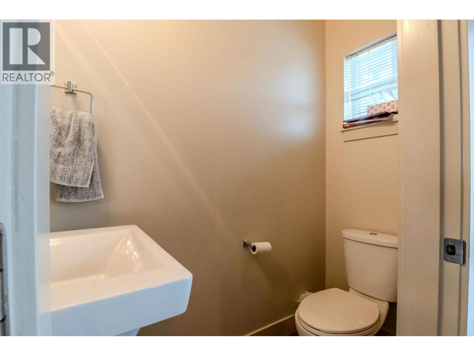 600 Sherwood Road Unit# 10, Kelowna, British Columbia  V1W 5K1 - Photo 8 - 10382240