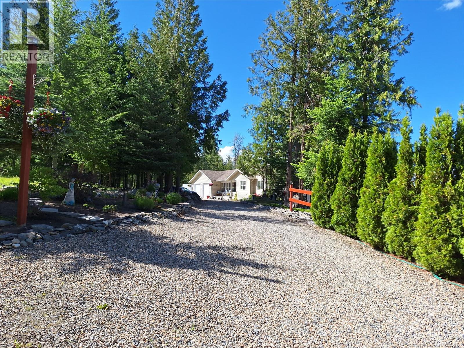 1406 Huckleberry Drive, Sorrento, British Columbia  V0E 2W1 - Photo 20 - 10382112