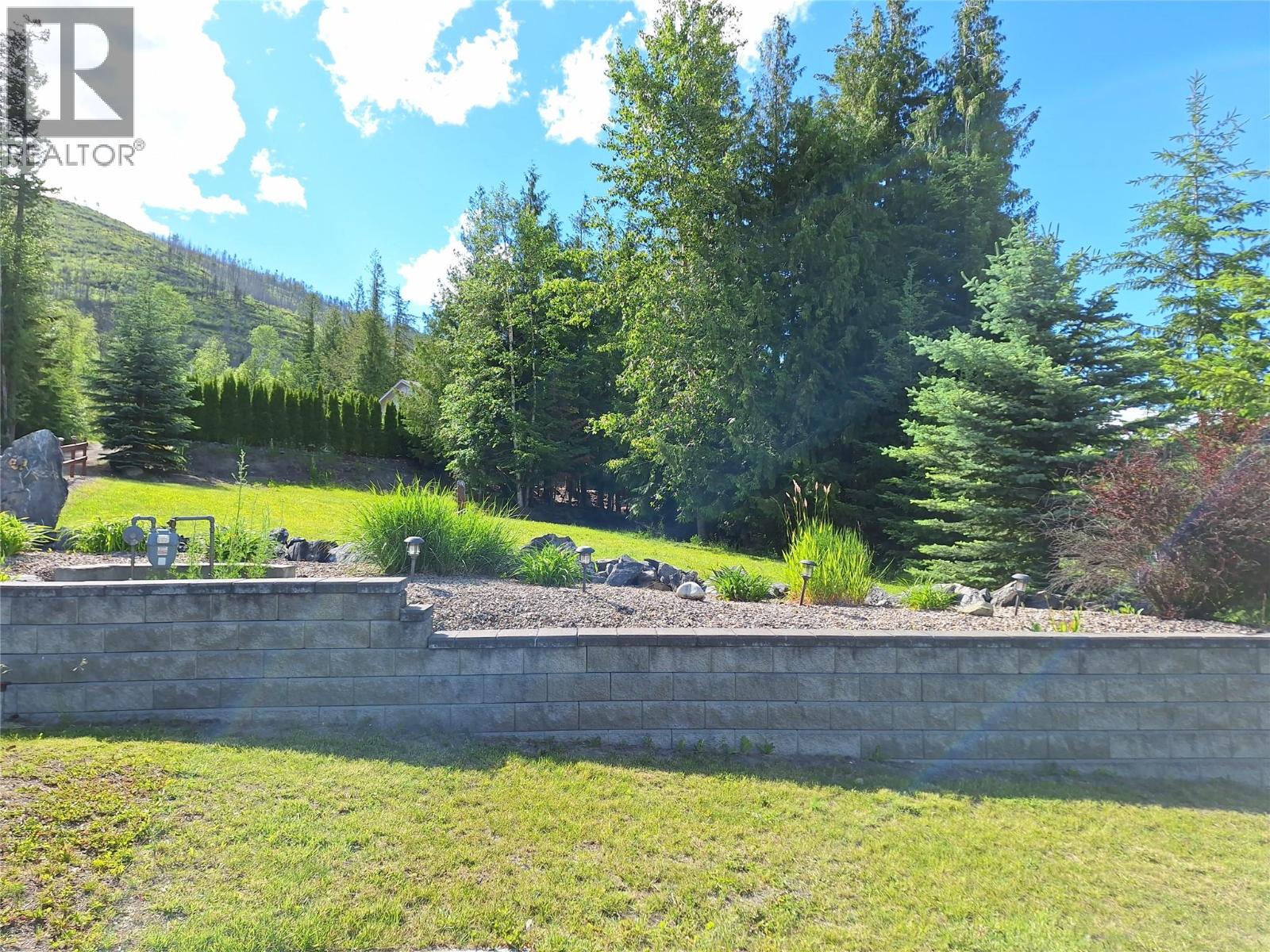 1406 Huckleberry Drive, Sorrento, British Columbia  V0E 2W1 - Photo 25 - 10382112