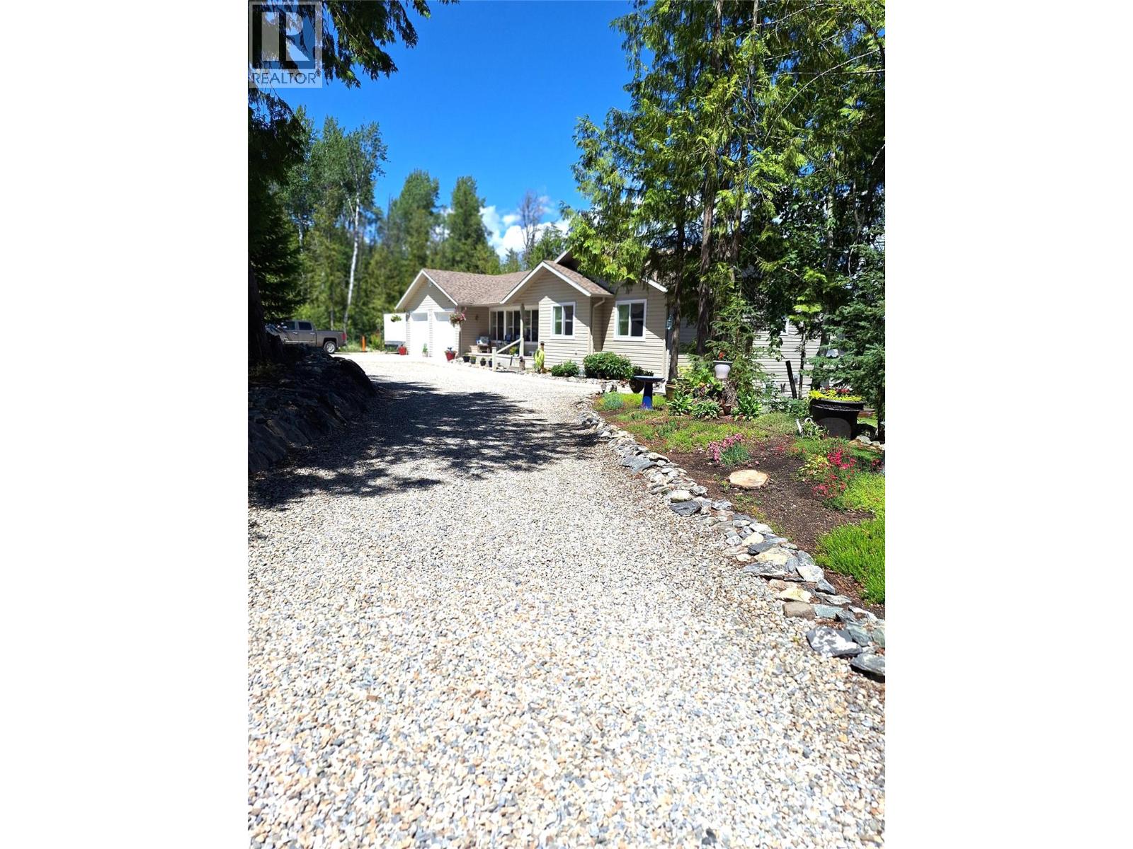 1406 Huckleberry Drive, Sorrento, British Columbia  V0E 2W1 - Photo 49 - 10382112