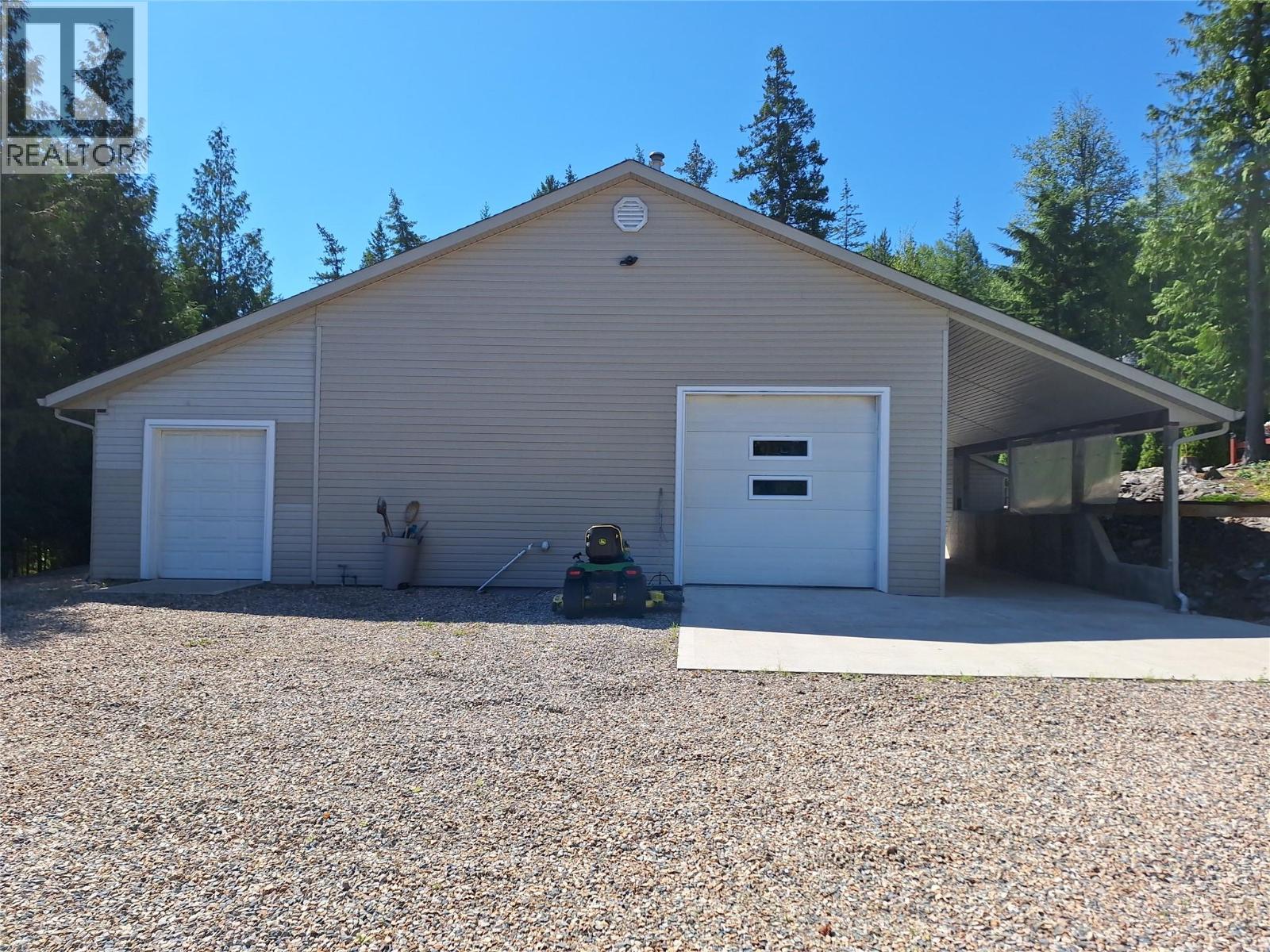 1406 Huckleberry Drive, Sorrento, British Columbia  V0E 2W1 - Photo 56 - 10382112