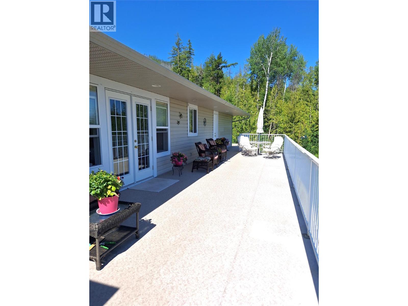 1406 Huckleberry Drive, Sorrento, British Columbia  V0E 2W1 - Photo 64 - 10382112