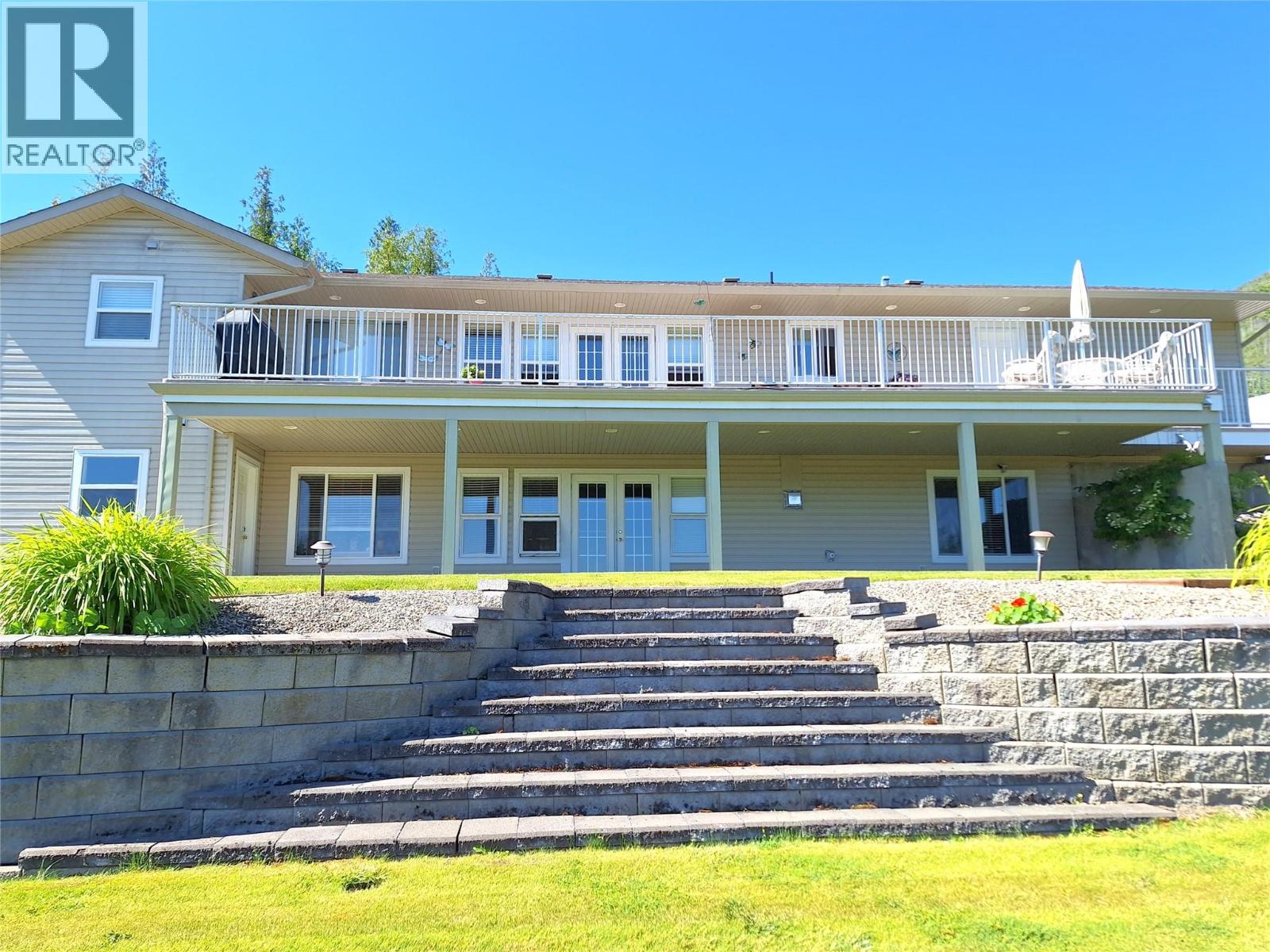 1406 Huckleberry Drive, Sorrento, British Columbia  V0E 2W1 - Photo 7 - 10382112