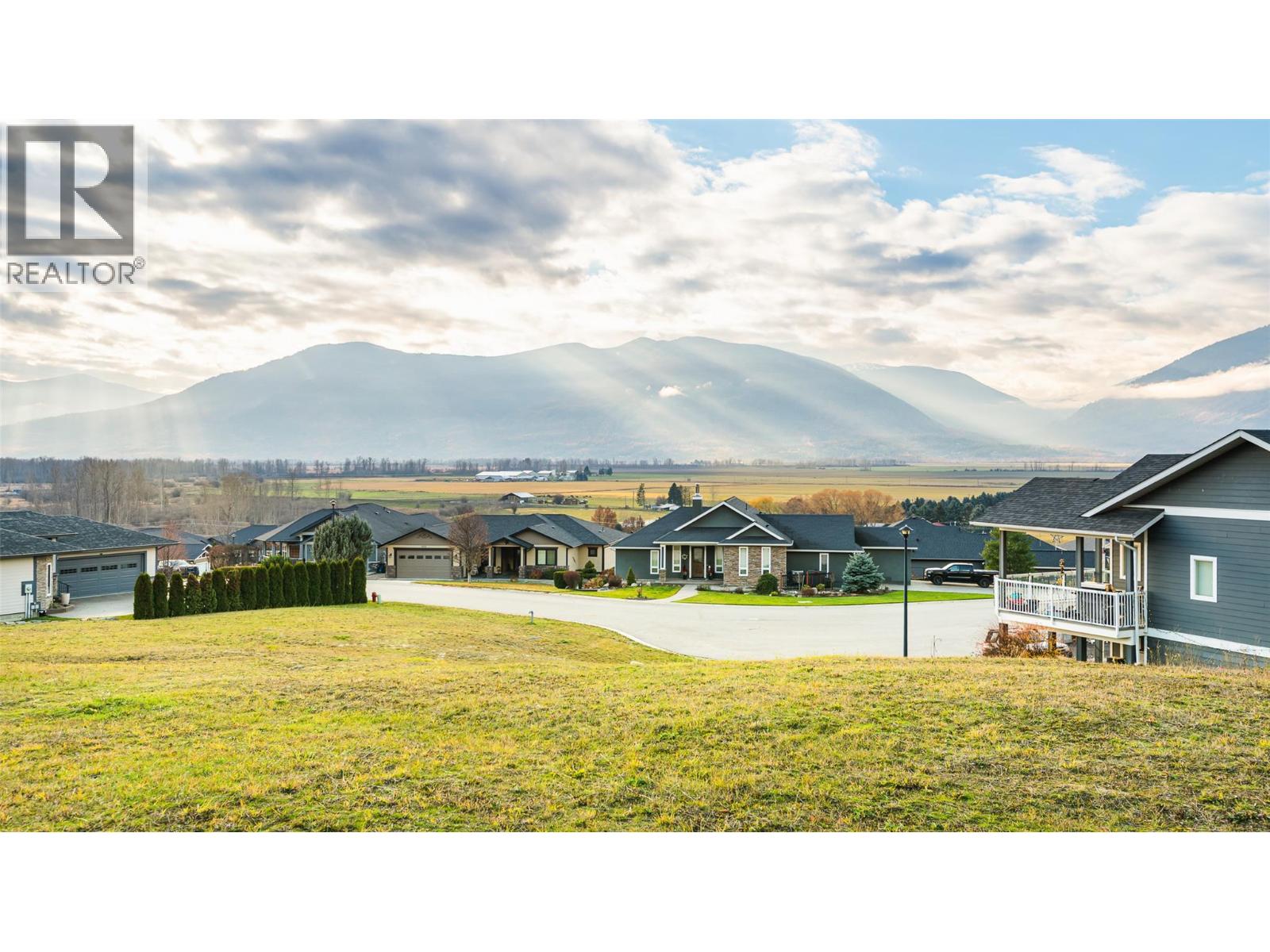 1016 Purcell Crescent, Creston, British Columbia  V0B 1G3 - Photo 19 - 10382381