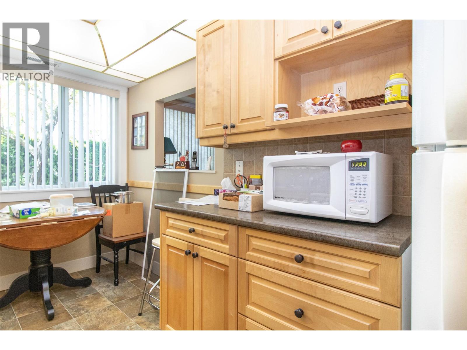 1045 Sutherland Avenue Unit# 115a, Kelowna, British Columbia  V1Y 5Y1 - Photo 8 - 10382359