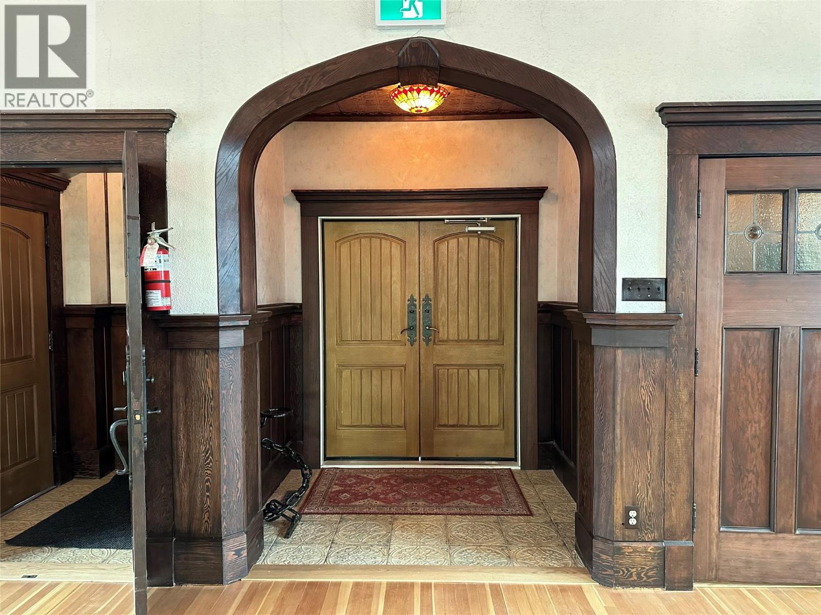 1998 Chapman Street, Merritt, British Columbia  V1K 1B8 - Photo 6 - 10379460