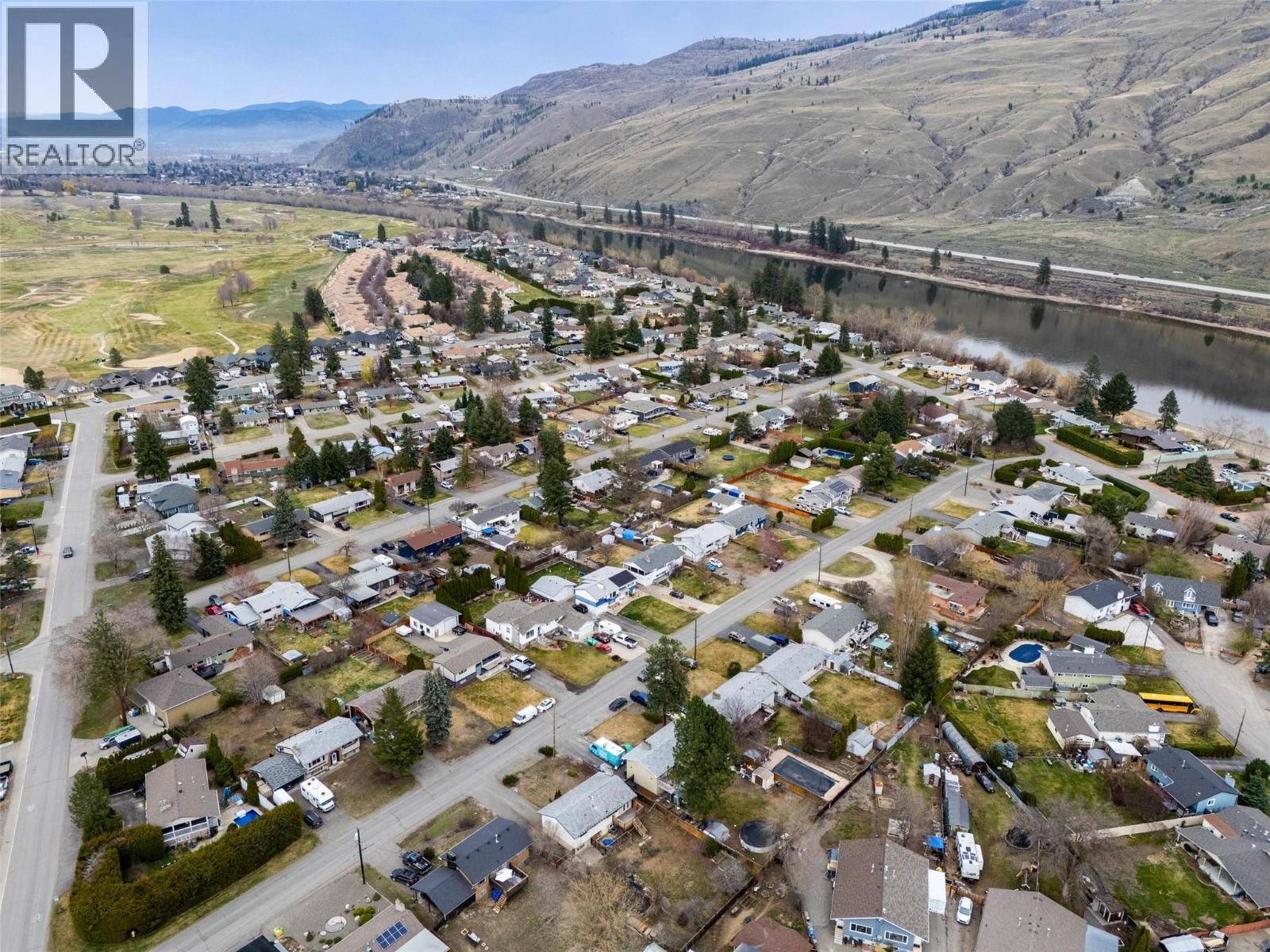 681 Sicamore Drive, Kamloops, British Columbia  V2B 6R6 - Photo 30 - 10382386