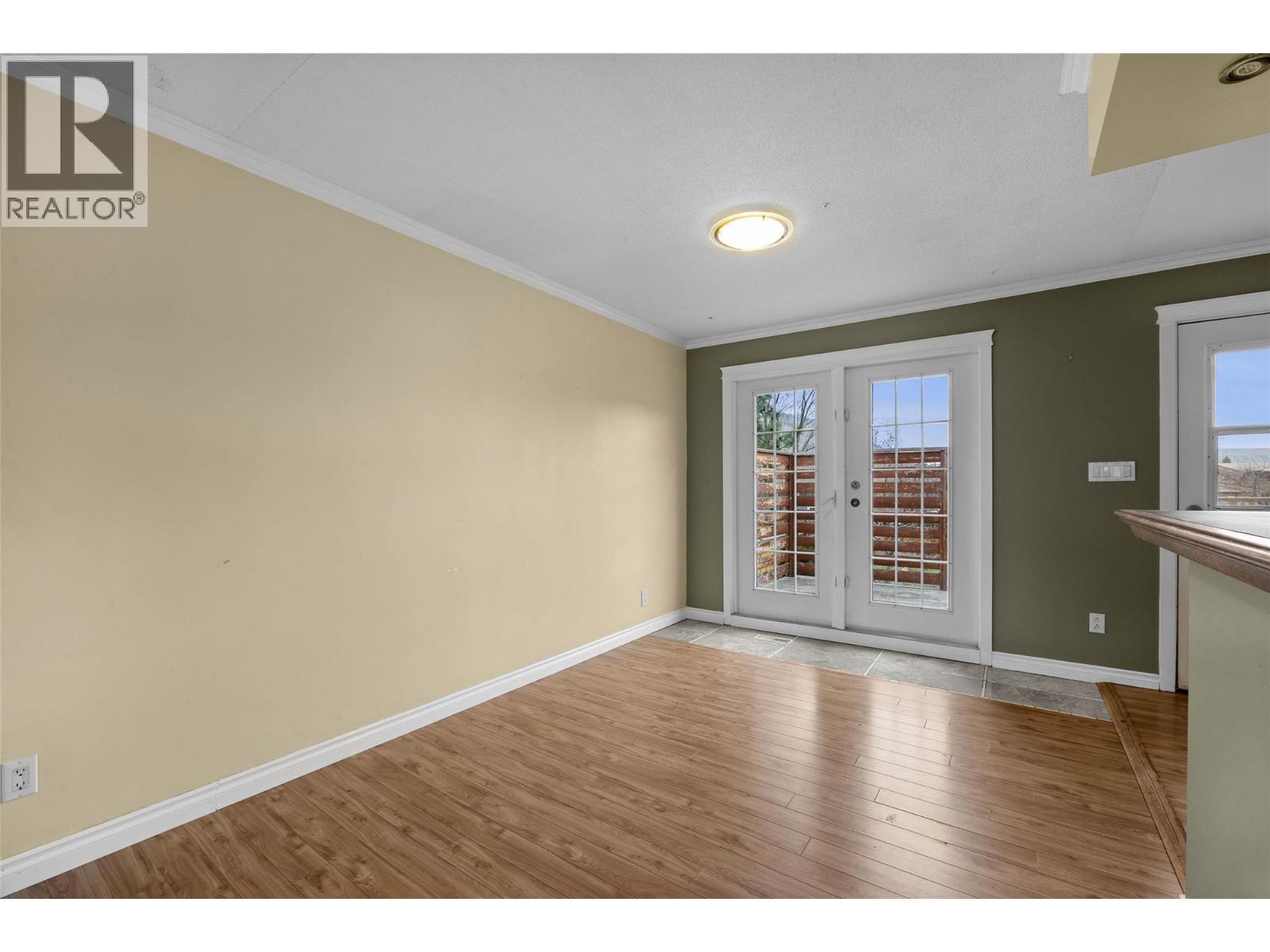 681 Sicamore Drive, Kamloops, British Columbia  V2B 6R6 - Photo 6 - 10382386