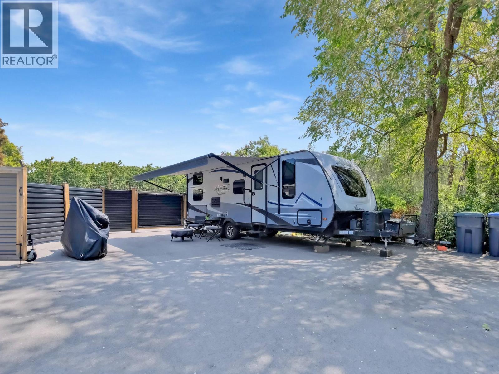 1766 Garner Road, Kelowna, British Columbia  V1P 1E5 - Photo 15 - 10381665