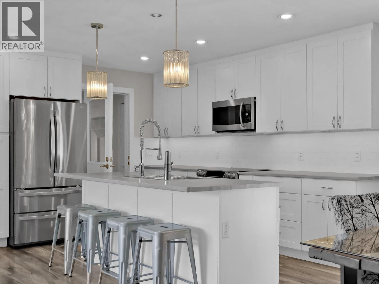 1766 Garner Road, Kelowna, British Columbia  V1P 1E5 - Photo 31 - 10381665