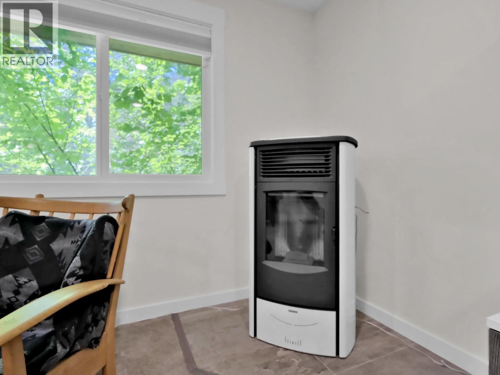 1766 Garner Road, Kelowna, British Columbia  V1P 1E5 - Photo 36 - 10381665