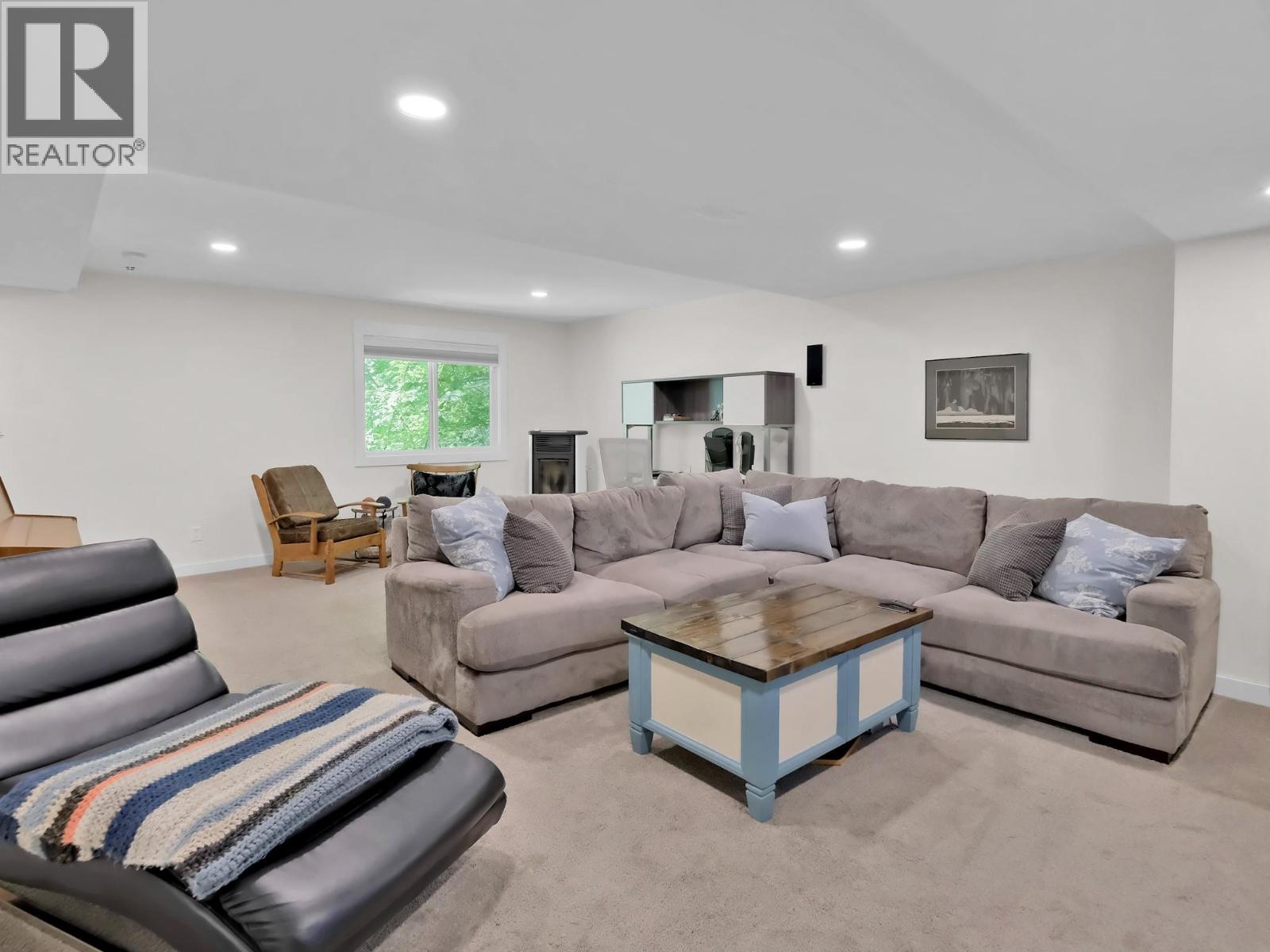 1766 Garner Road, Kelowna, British Columbia  V1P 1E5 - Photo 38 - 10381665