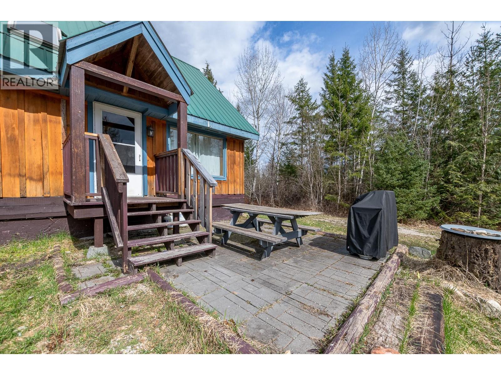 3690 Northway Road, Malakwa, British Columbia  V0E 2V0 - Photo 30 - 10382097