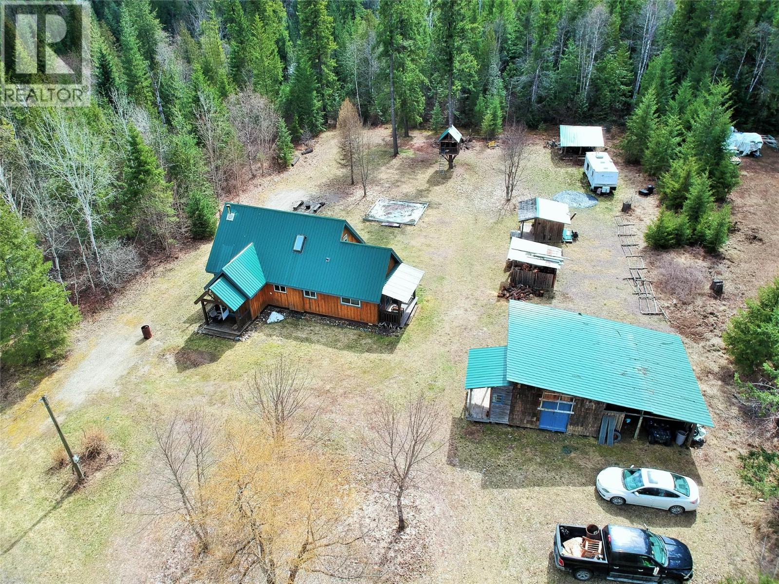 3690 Northway Road, Malakwa, British Columbia  V0E 2V0 - Photo 46 - 10382097