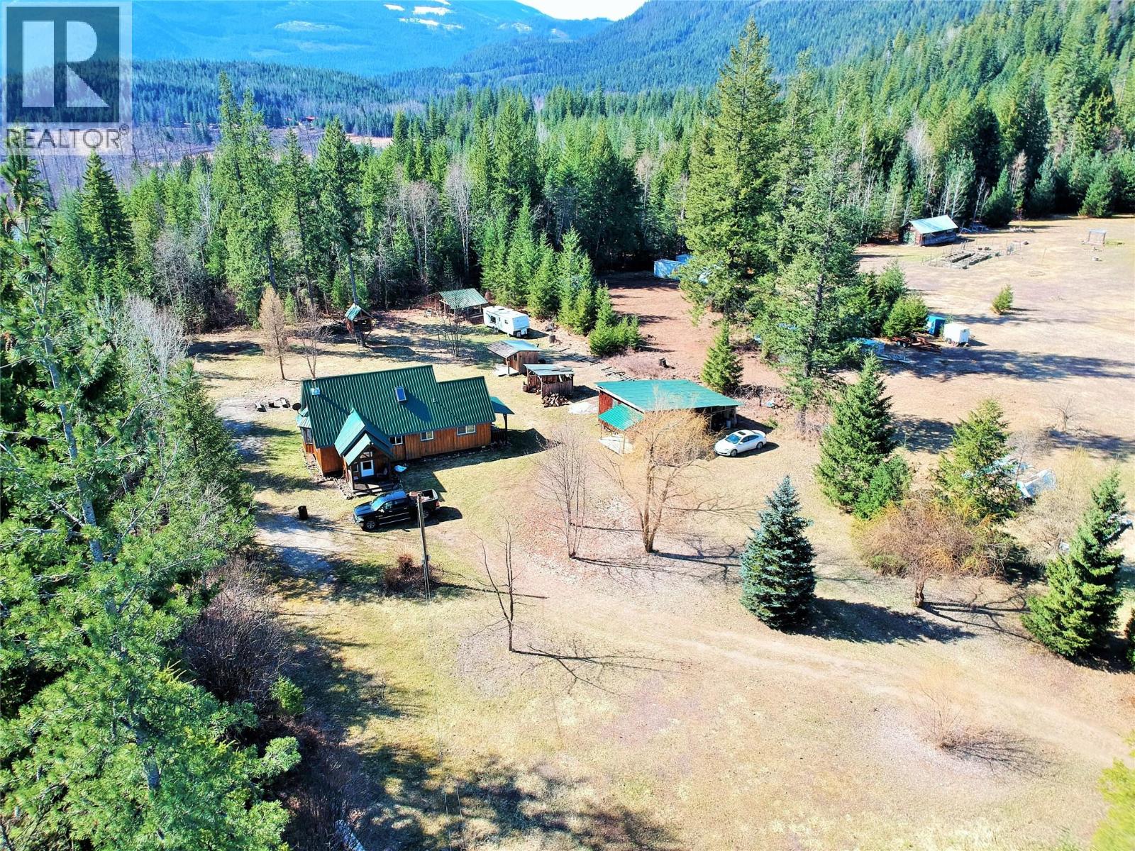 3690 Northway Road, Malakwa, British Columbia  V0E 2V0 - Photo 49 - 10382097