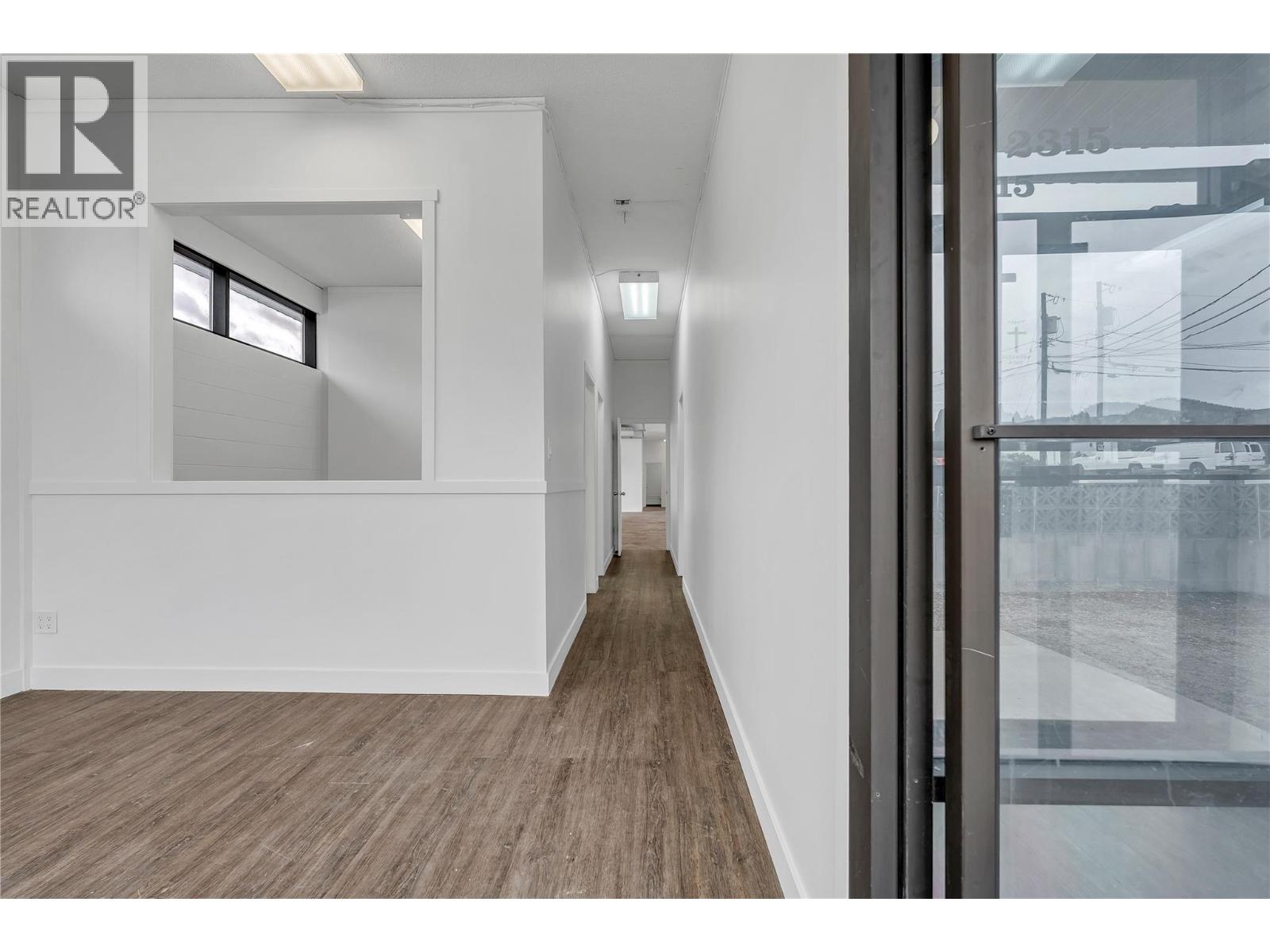 2315 Government Street, Penticton, British Columbia  V2A 4W5 - Photo 4 - 10382424