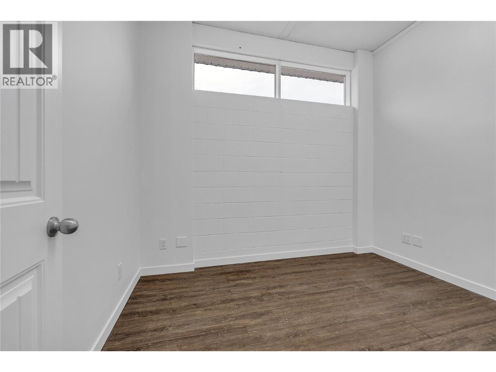 2315 Government Street, Penticton, British Columbia  V2A 4W5 - Photo 7 - 10382424