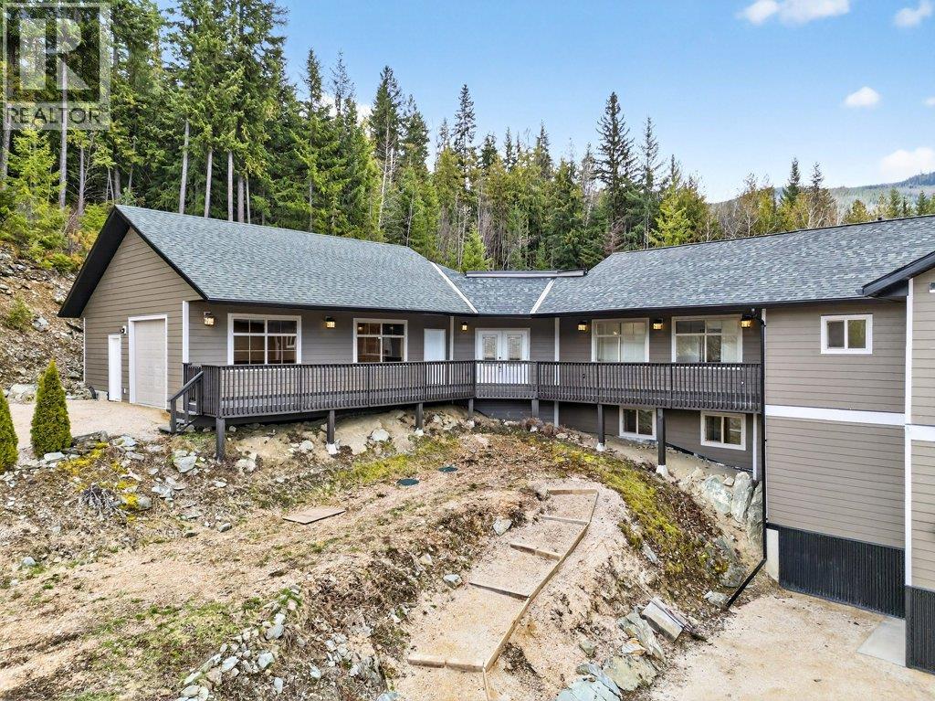 5058 Heritage Drive, Eagle Bay, British Columbia  V0E 1T0 - Photo 3 - 10382295