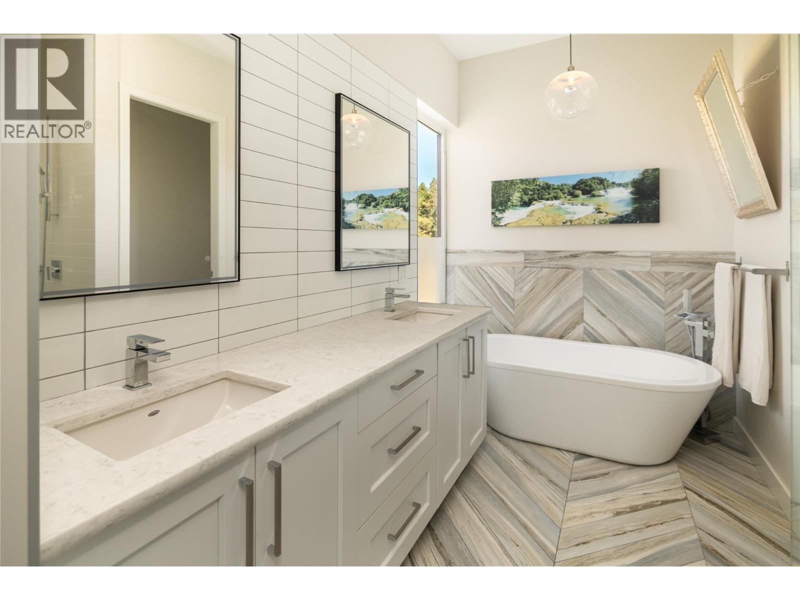 2155 Paly Road, Kelowna, British Columbia  V1V 2B9 - Photo 20 - 10382247