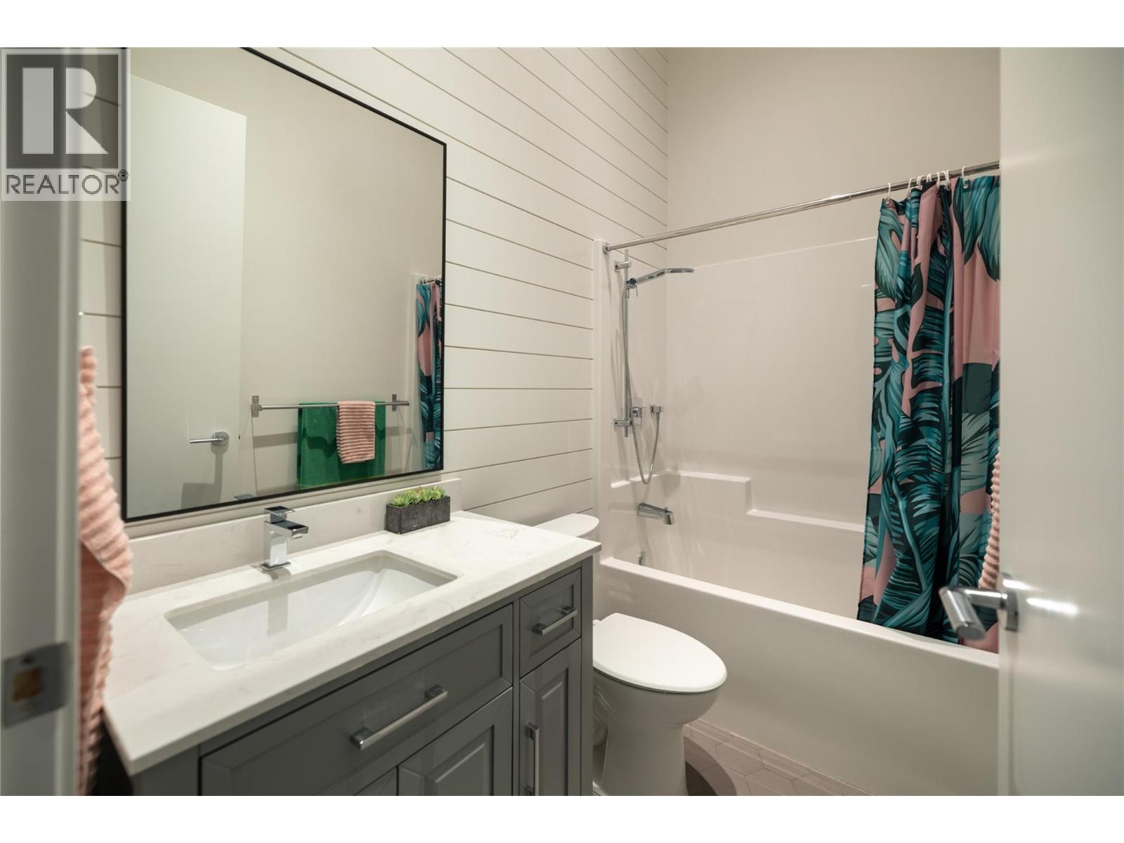 2155 Paly Road, Kelowna, British Columbia  V1V 2B9 - Photo 34 - 10382247