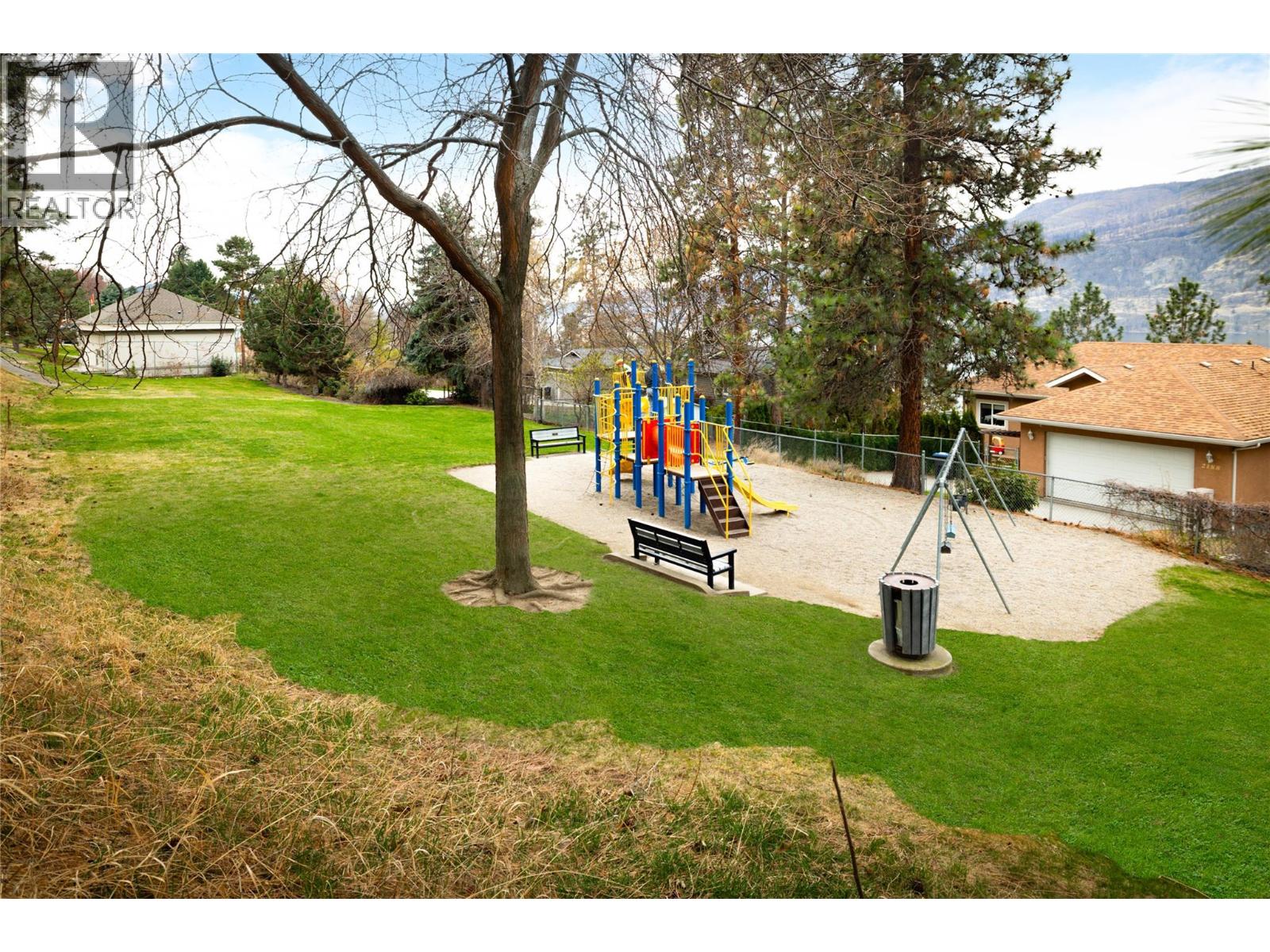 2155 Paly Road, Kelowna, British Columbia  V1V 2B9 - Photo 51 - 10382247