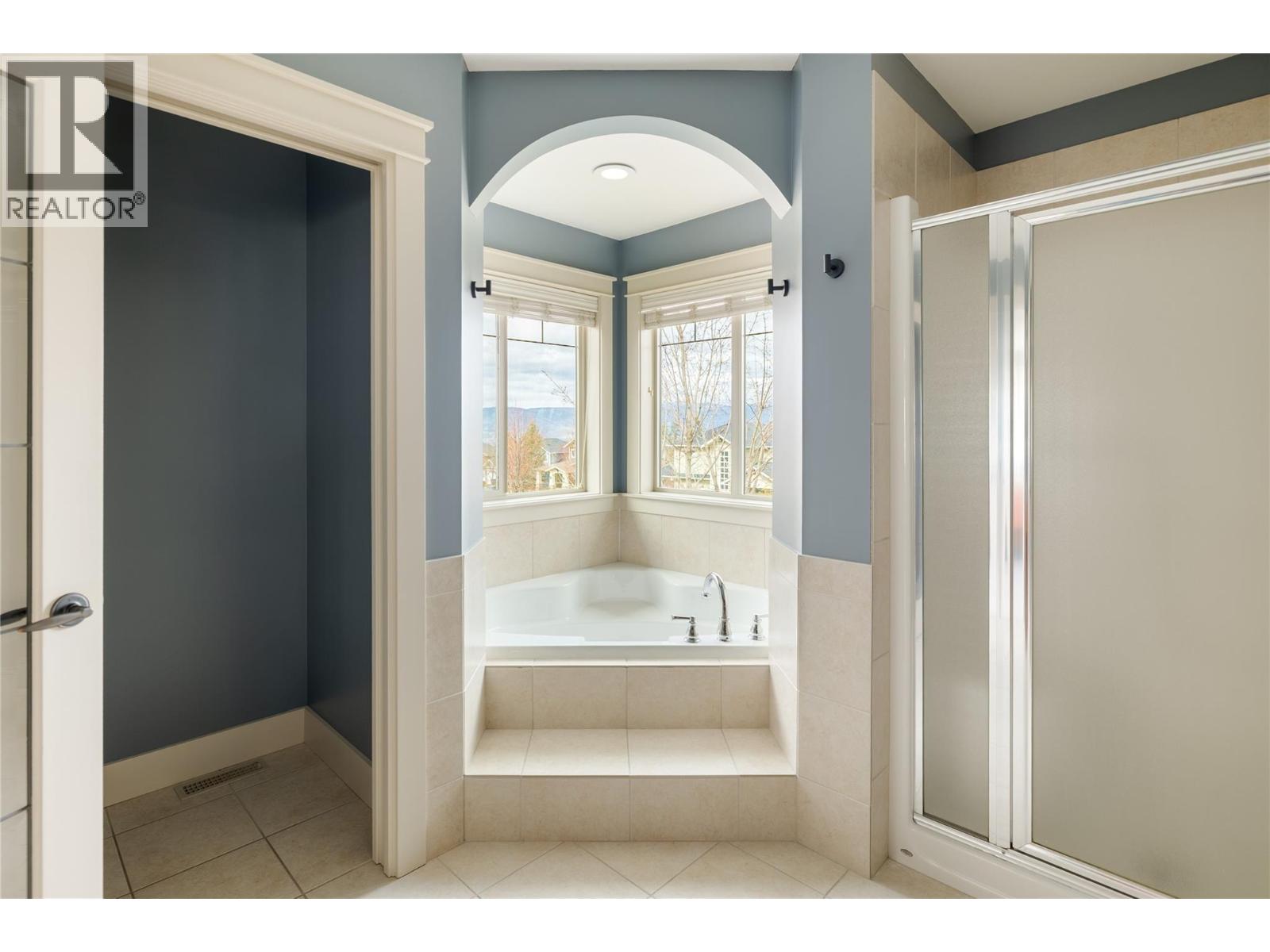 5532 Farron Place, Kelowna, British Columbia  V1W 5H1 - Photo 25 - 10381770