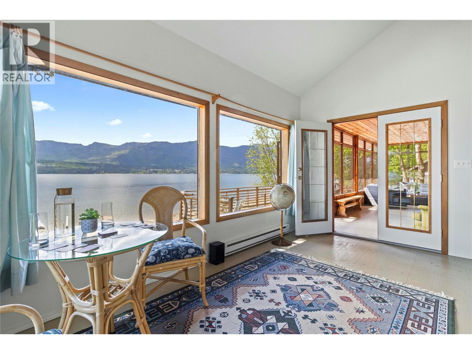 4006 Express Point Road, Scotch Creek, British Columbia  V0E 1M5 - Photo 11 - 10376321