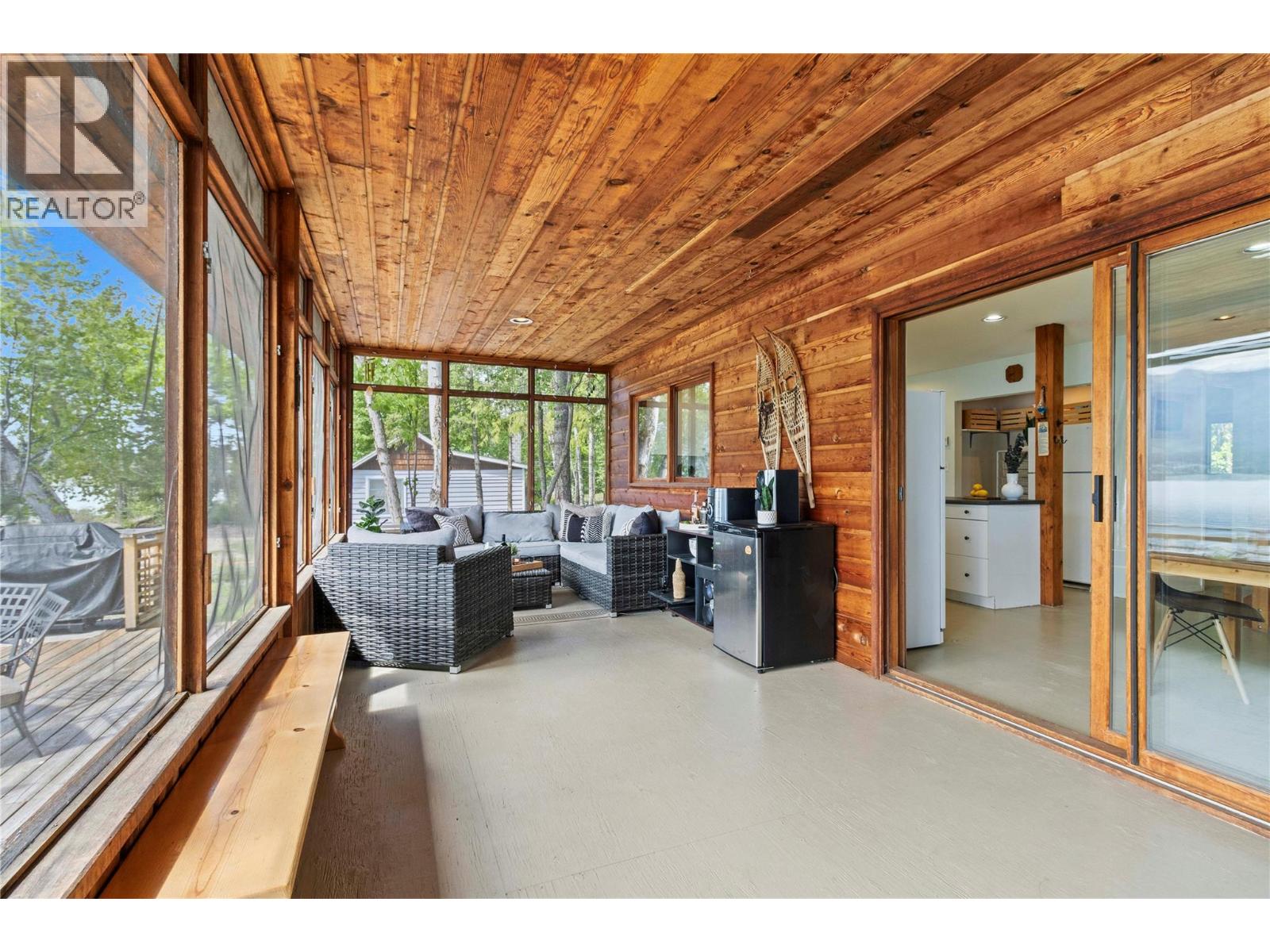 4006 Express Point Road, Scotch Creek, British Columbia  V0E 1M5 - Photo 12 - 10376321