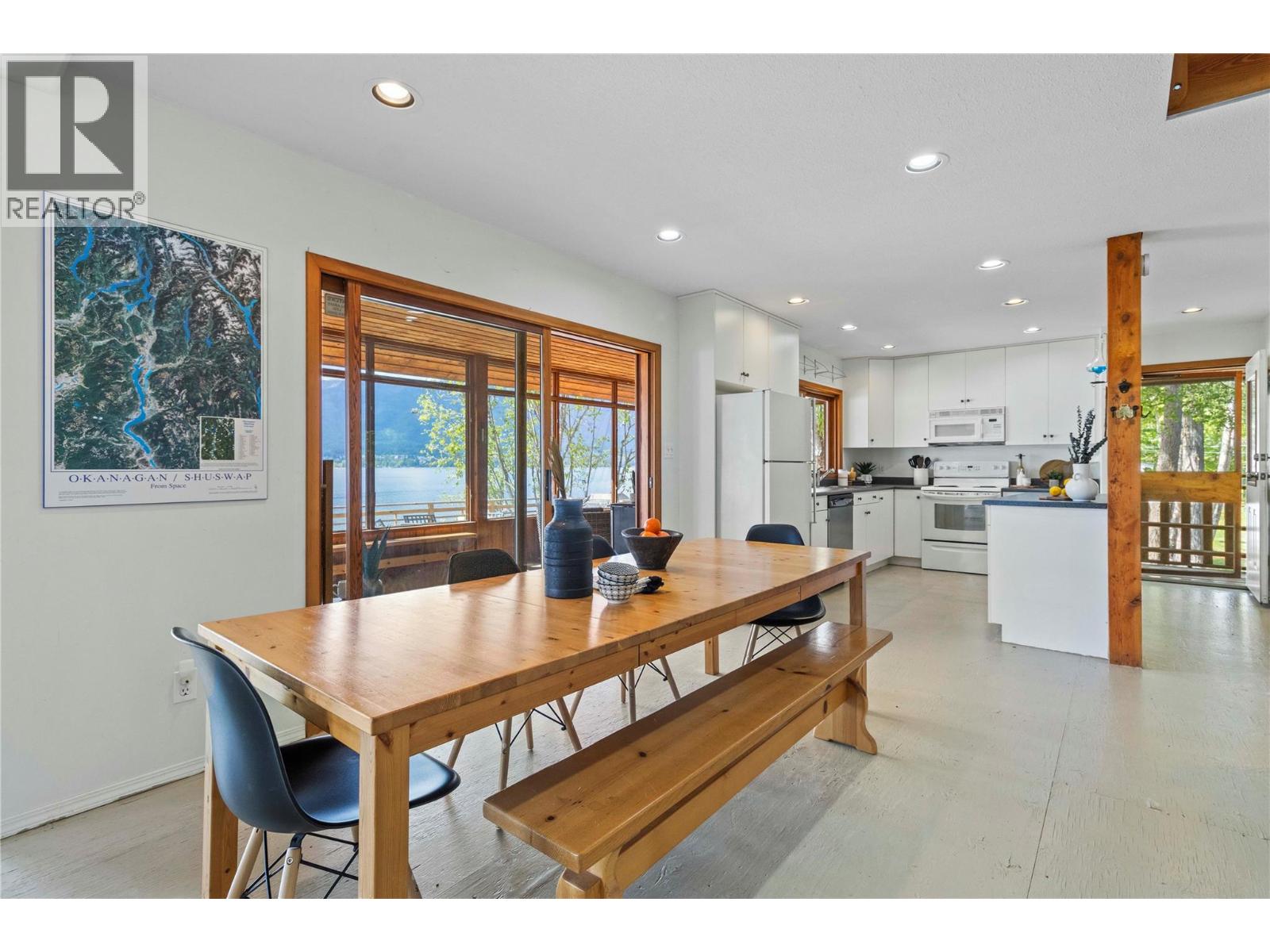 4006 Express Point Road, Scotch Creek, British Columbia  V0E 1M5 - Photo 18 - 10376321