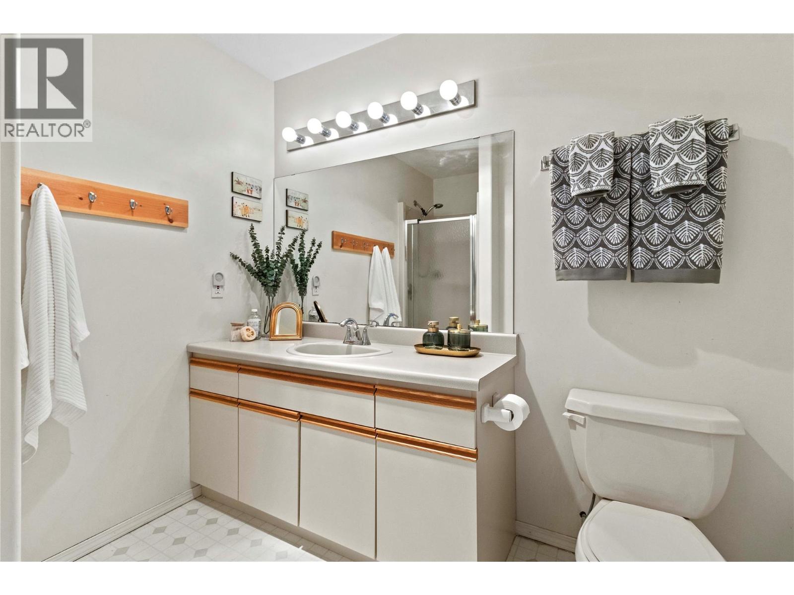 4006 Express Point Road, Scotch Creek, British Columbia  V0E 1M5 - Photo 33 - 10376321