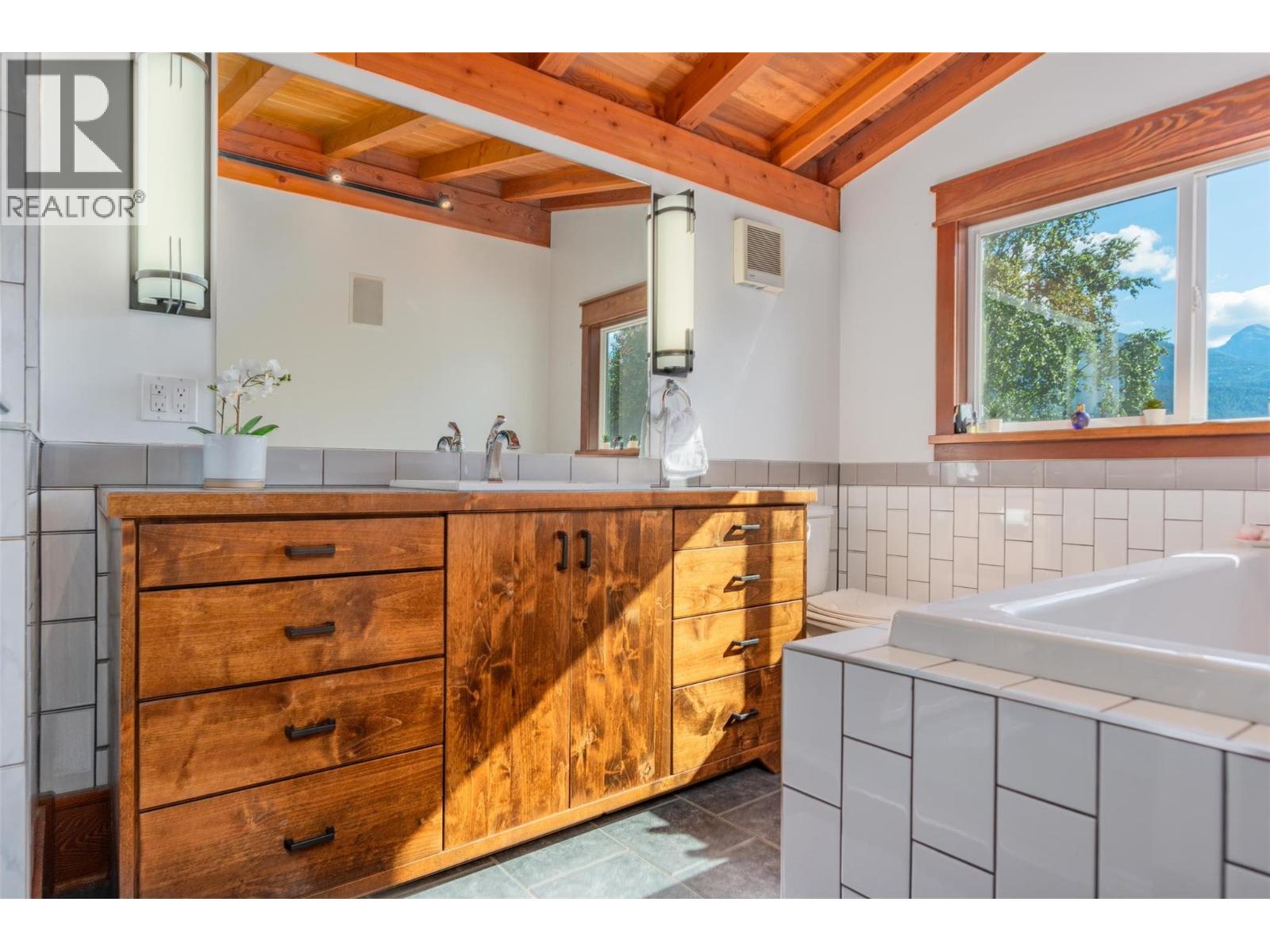 422 View Street, Kaslo, British Columbia  V0G 1M0 - Photo 60 - 10381492