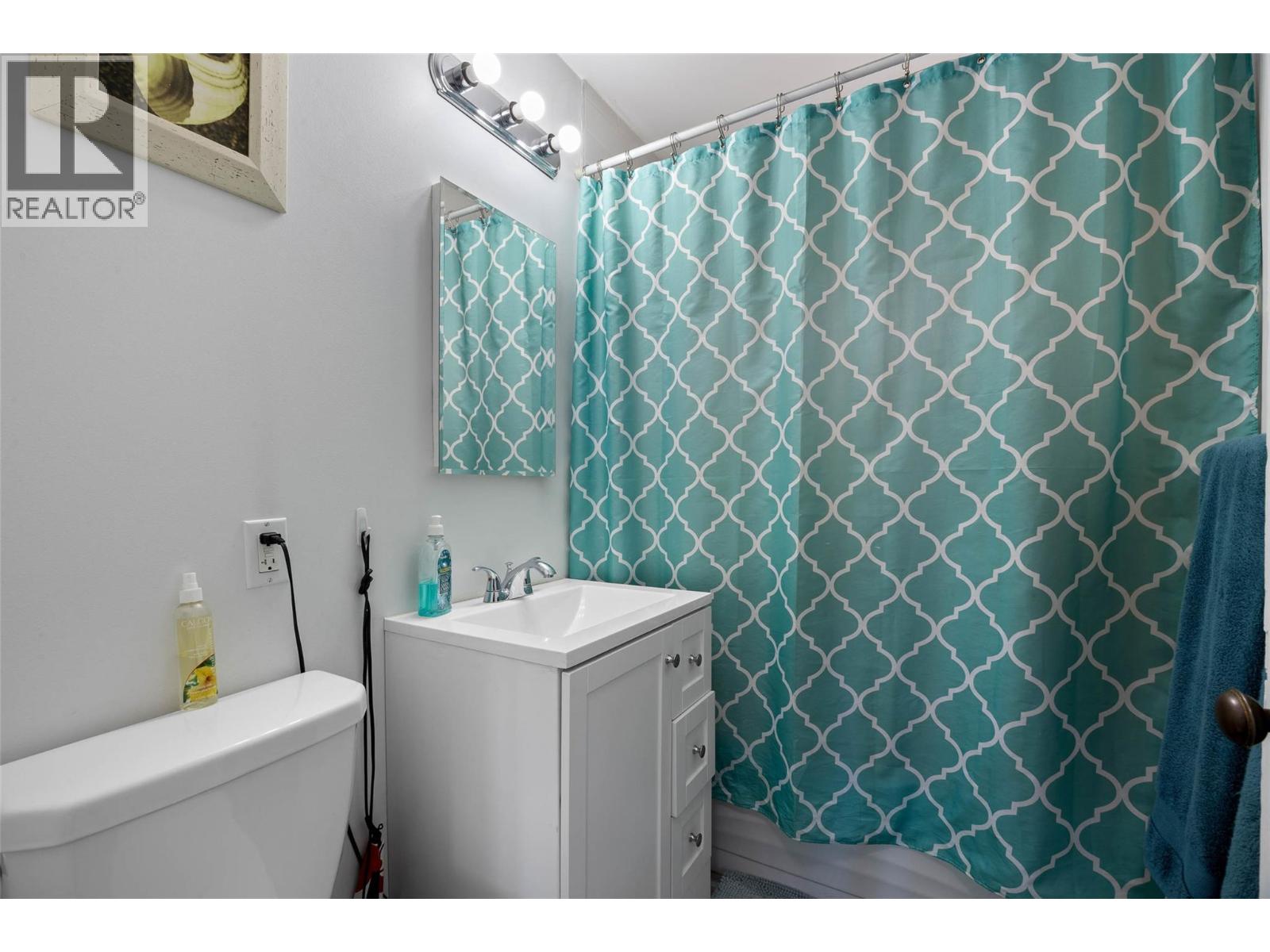 933 Douglas Street, Kamloops, British Columbia  V2C 3C8 - Photo 15 - 10382462