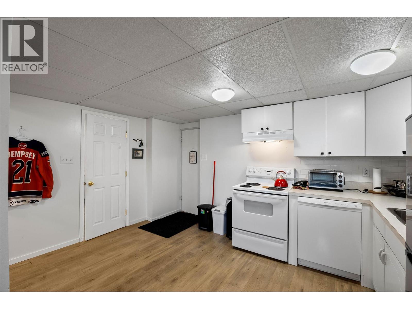 933 Douglas Street, Kamloops, British Columbia  V2C 3C8 - Photo 19 - 10382462