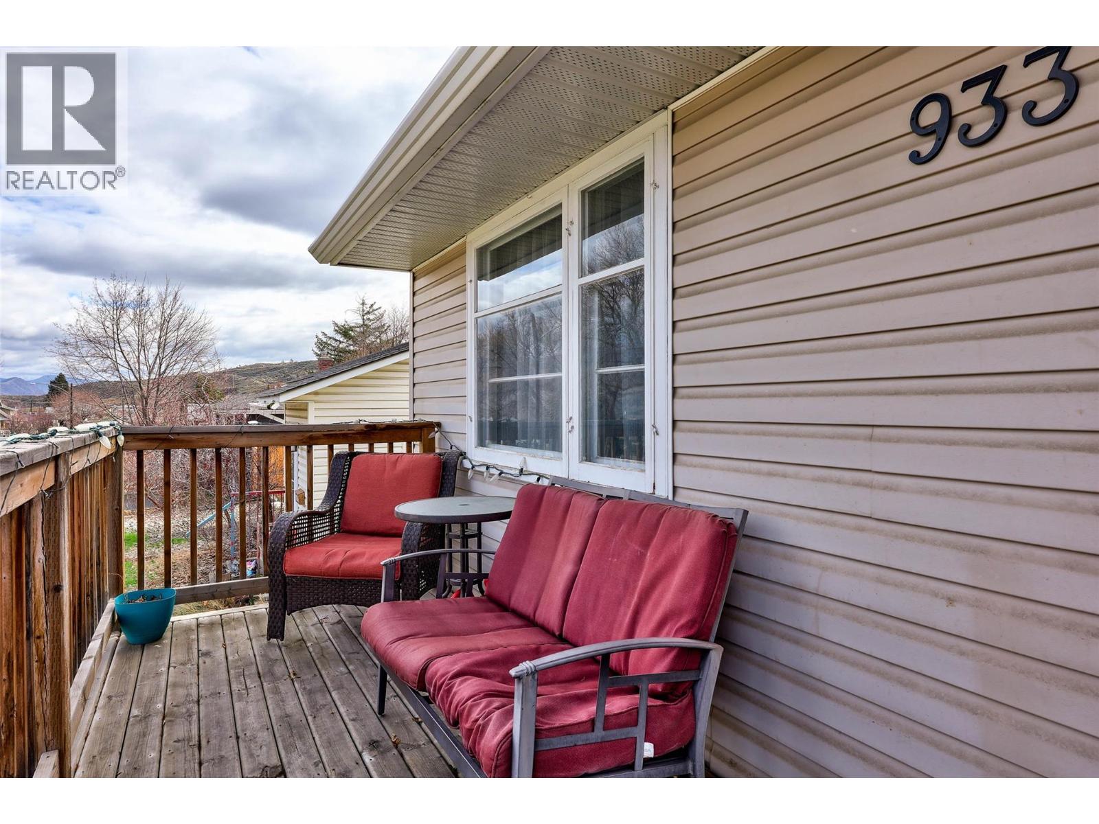 933 Douglas Street, Kamloops, British Columbia  V2C 3C8 - Photo 4 - 10382462