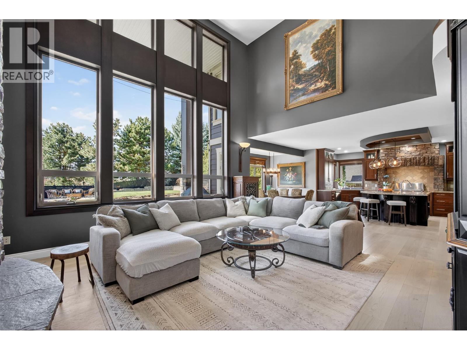 336 Quilchena Drive, Kelowna, British Columbia  V1W 4Y9 - Photo 5 - 10380249