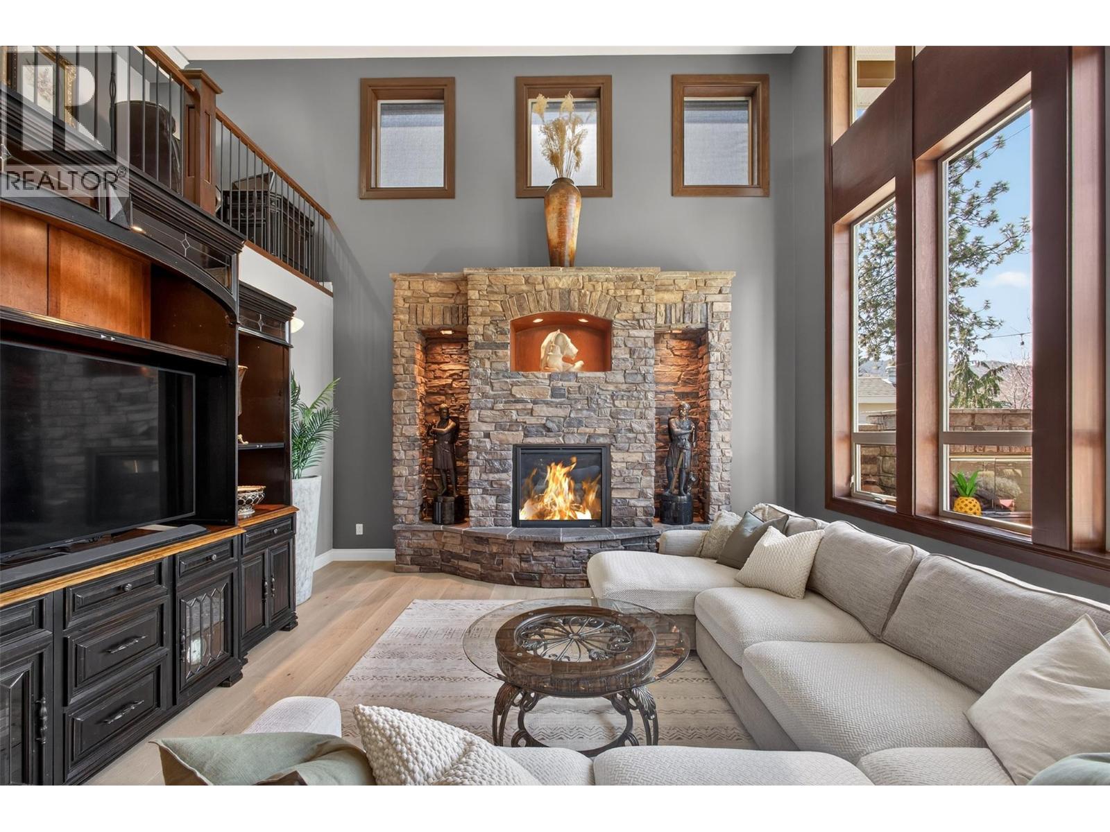 336 Quilchena Drive, Kelowna, British Columbia  V1W 4Y9 - Photo 6 - 10380249