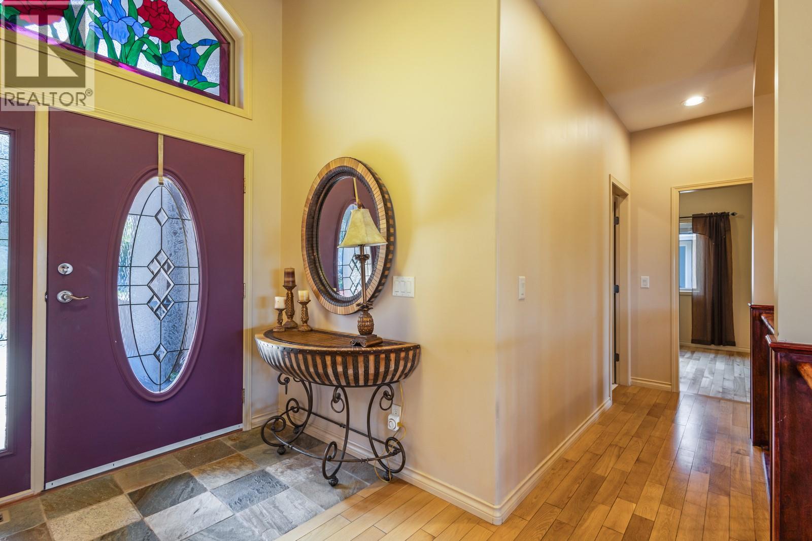 610 Arrowleaf Lane, Kelowna, British Columbia  V1W 4Y6 - Photo 12 - 10380246