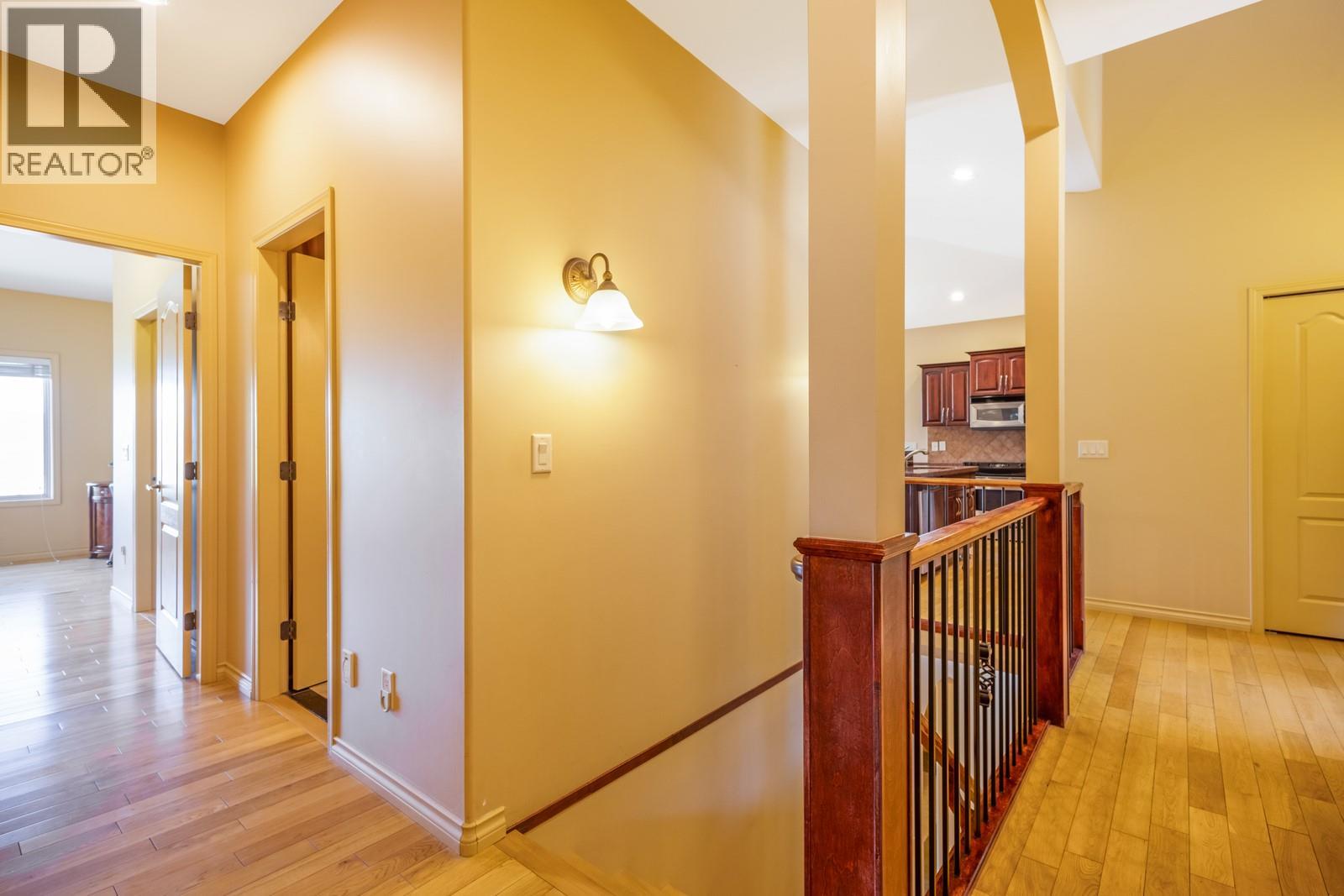 610 Arrowleaf Lane, Kelowna, British Columbia  V1W 4Y6 - Photo 14 - 10380246