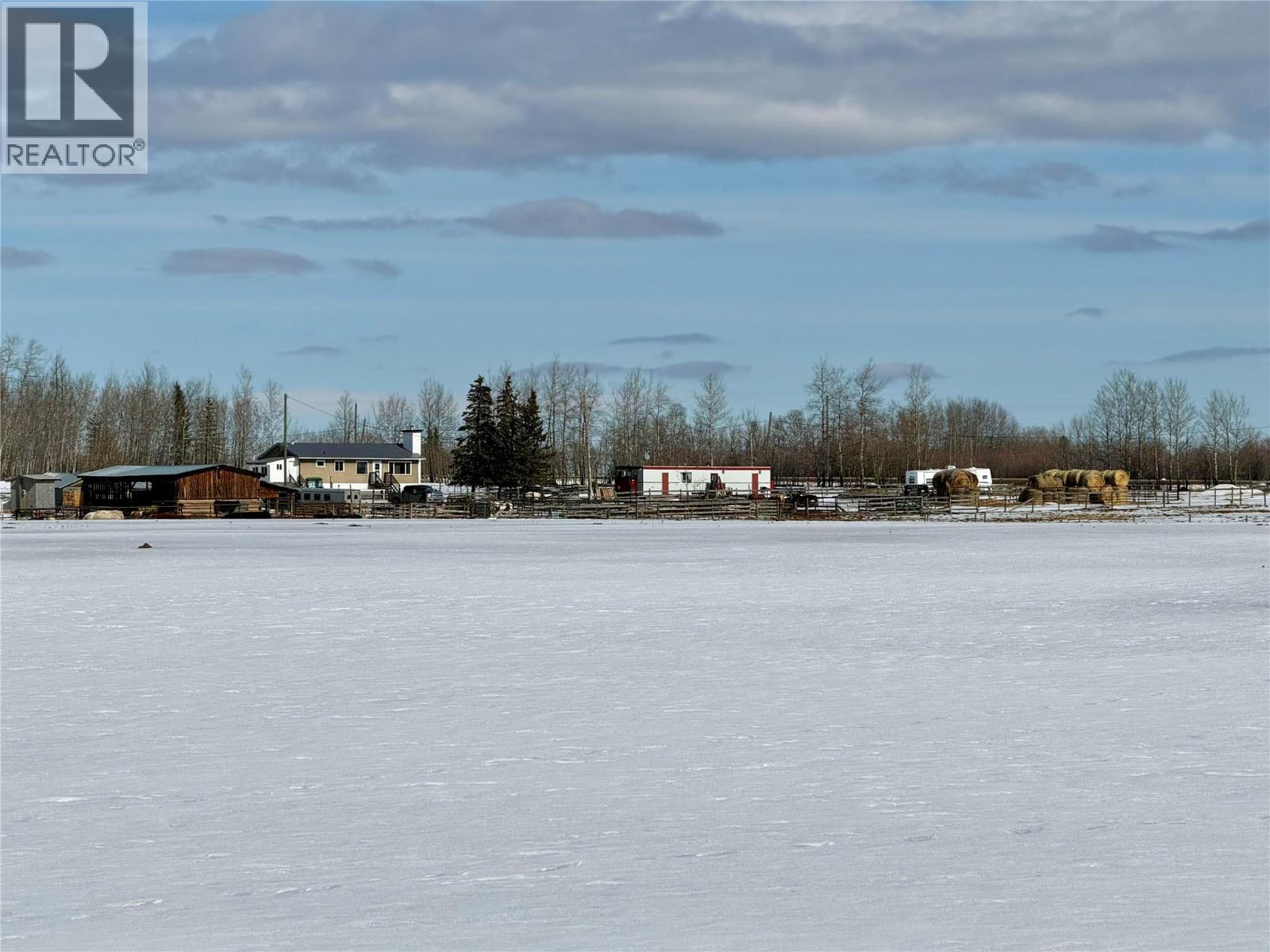 15051 Old Edmonton Highway, Dawson Creek, British Columbia  V0C 2C0 - Photo 1 - 10382418