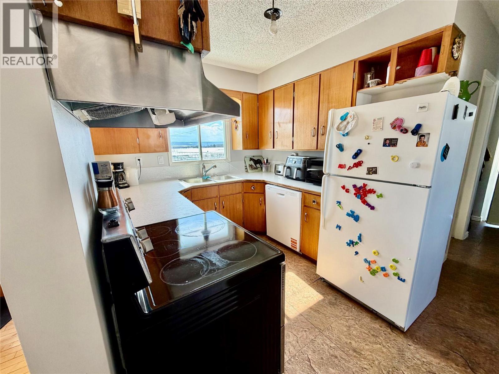 15051 Old Edmonton Highway, Dawson Creek, British Columbia  V0C 2C0 - Photo 5 - 10382418