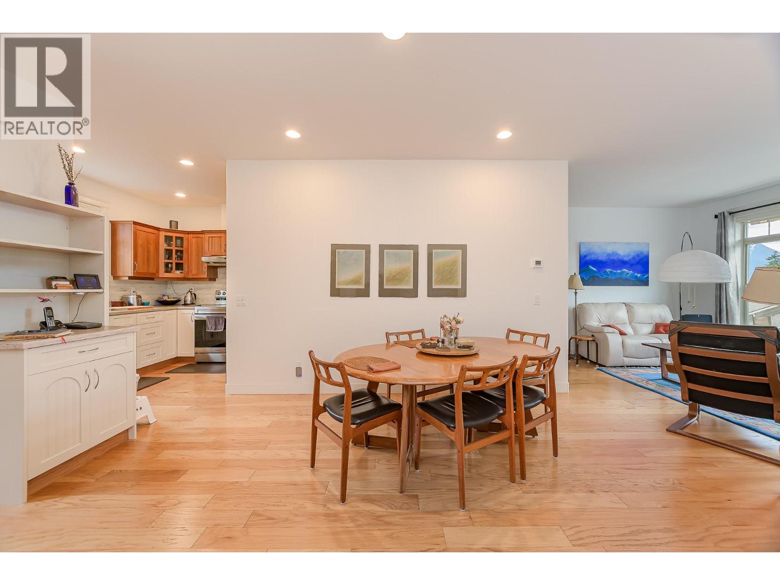 4420 14 Street Ne, Salmon Arm, British Columbia  V1E 1P9 - Photo 8 - 10382284