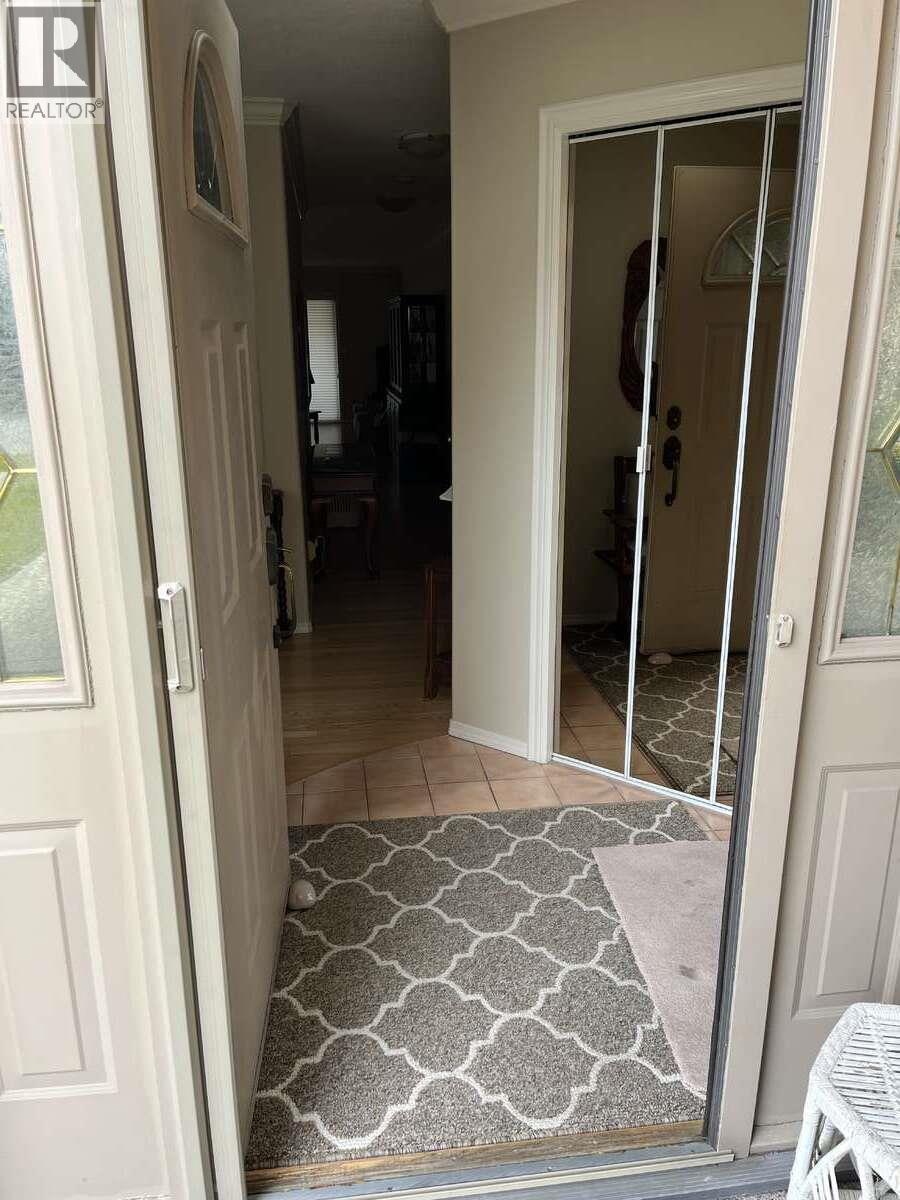 860 Lanfranco Road Unit# 11, Kelowna, British Columbia  V1W 3W9 - Photo 4 - 10382474