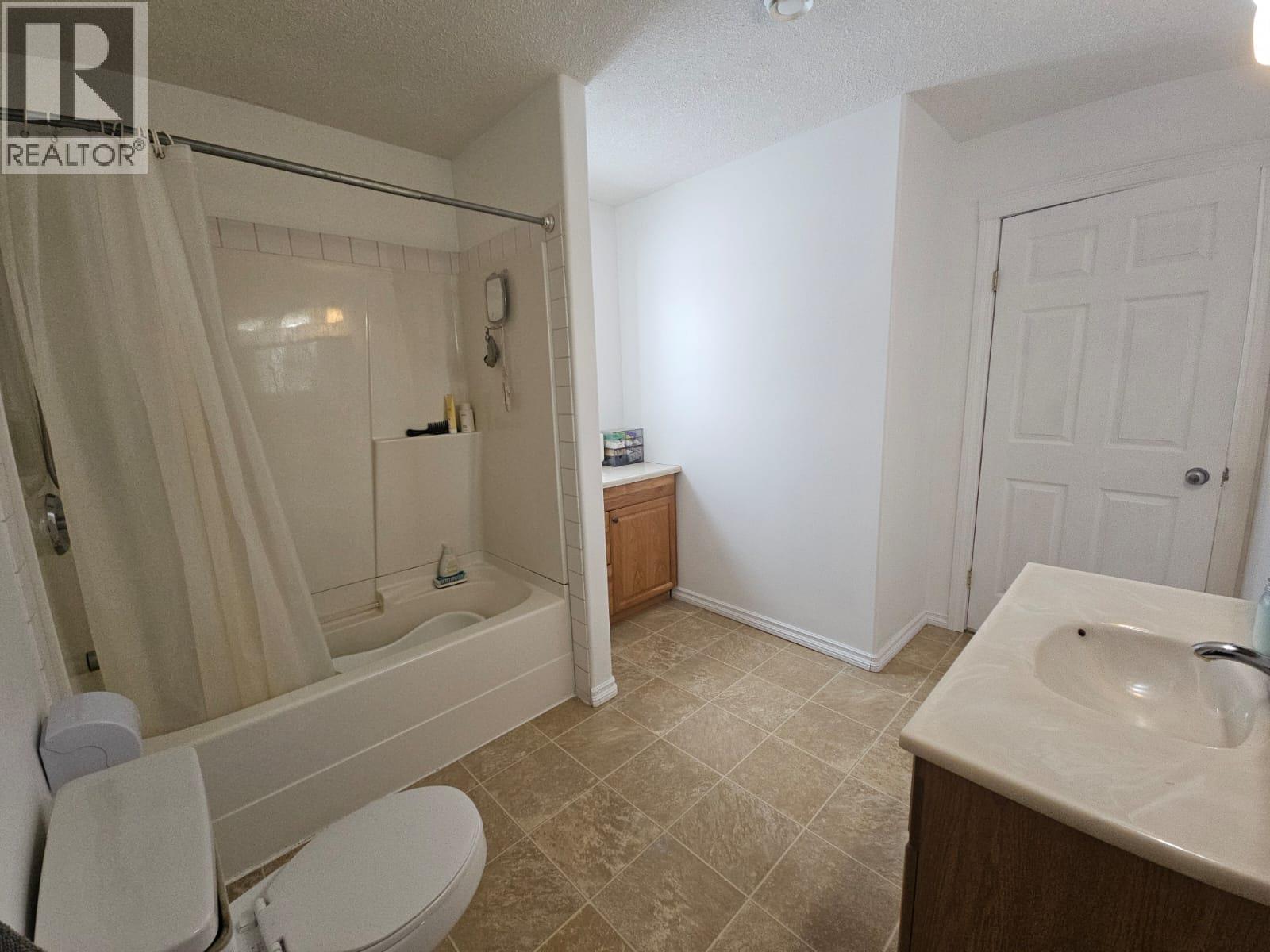 5746 97 Highway, Dawson Creek, British Columbia  V1G 0J3 - Photo 31 - 10382472