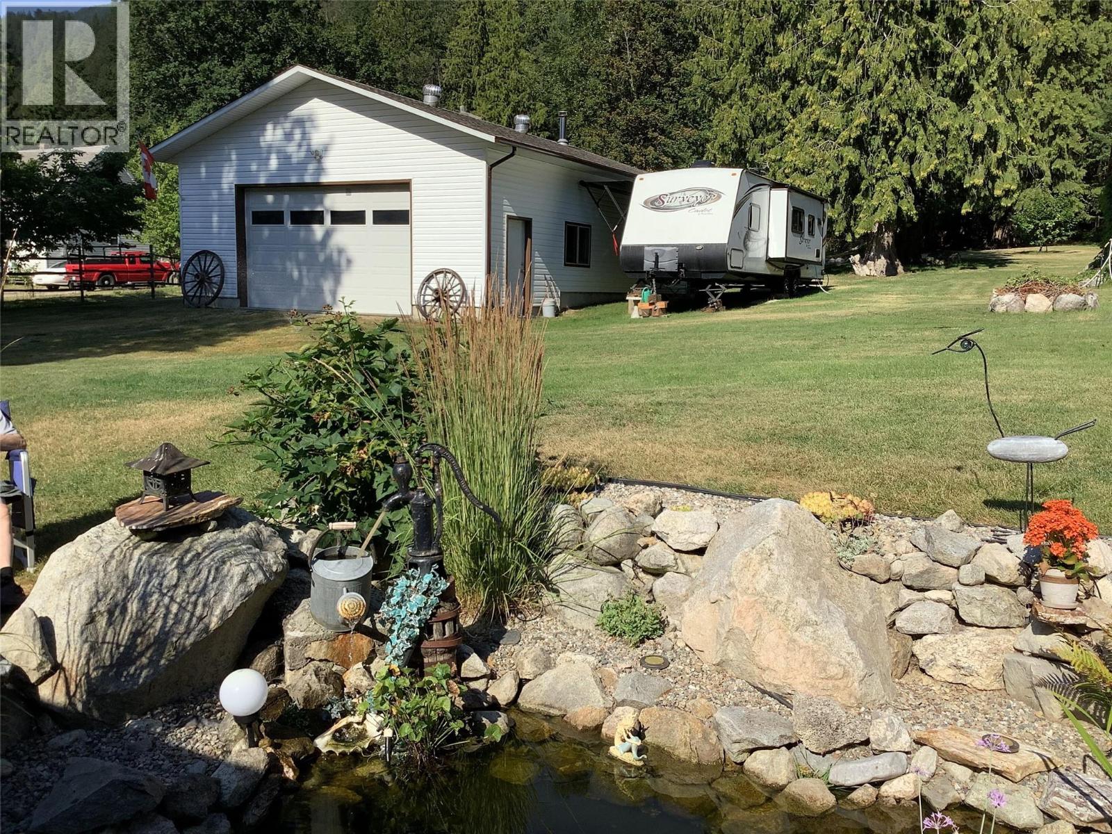 1663 Moran Road Road, Thrums, British Columbia  V1N 4N5 - Photo 75 - 10382160