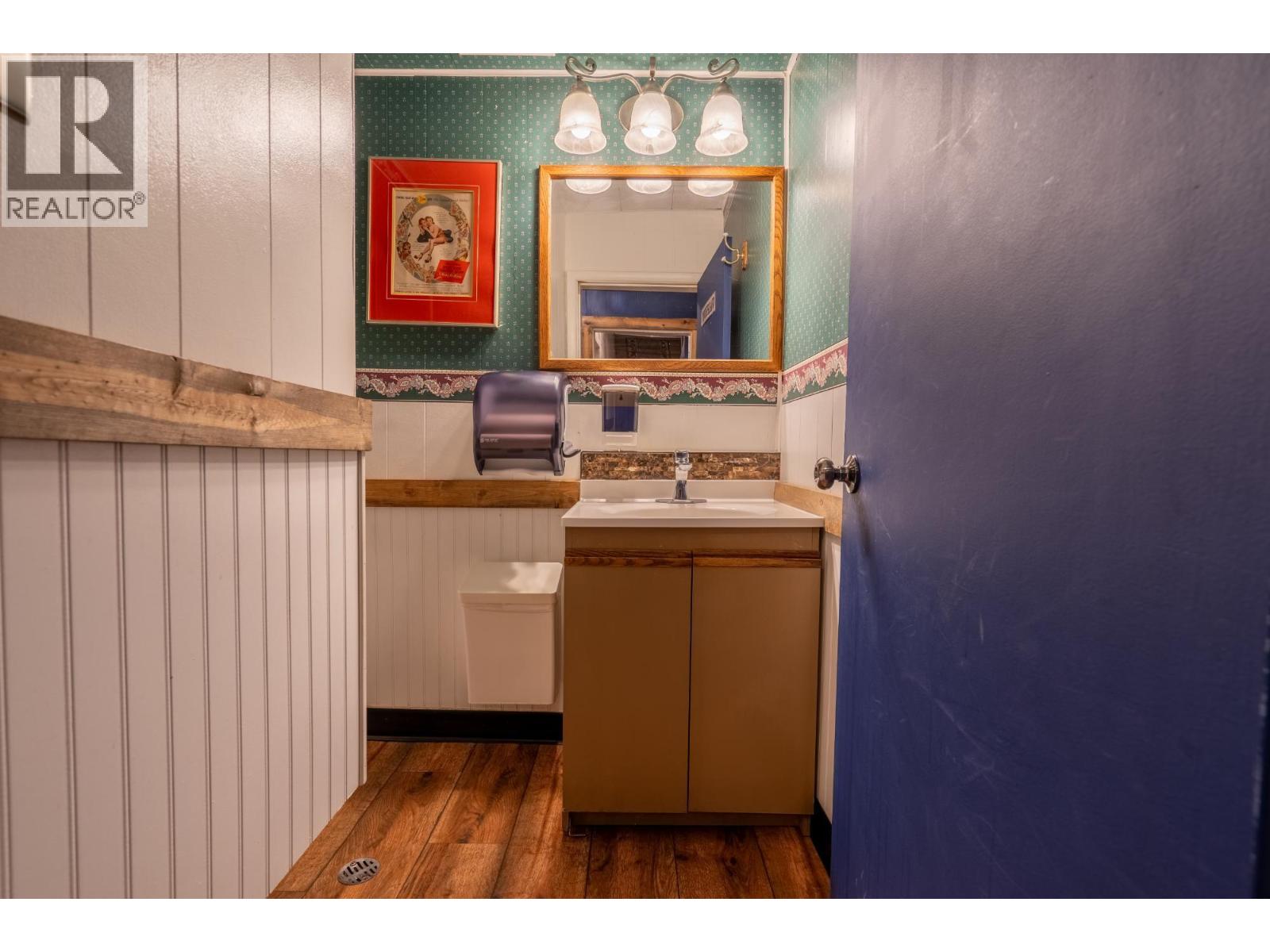 257 Market Avenue, Grand Forks, British Columbia  V0H 1H0 - Photo 27 - 10382143