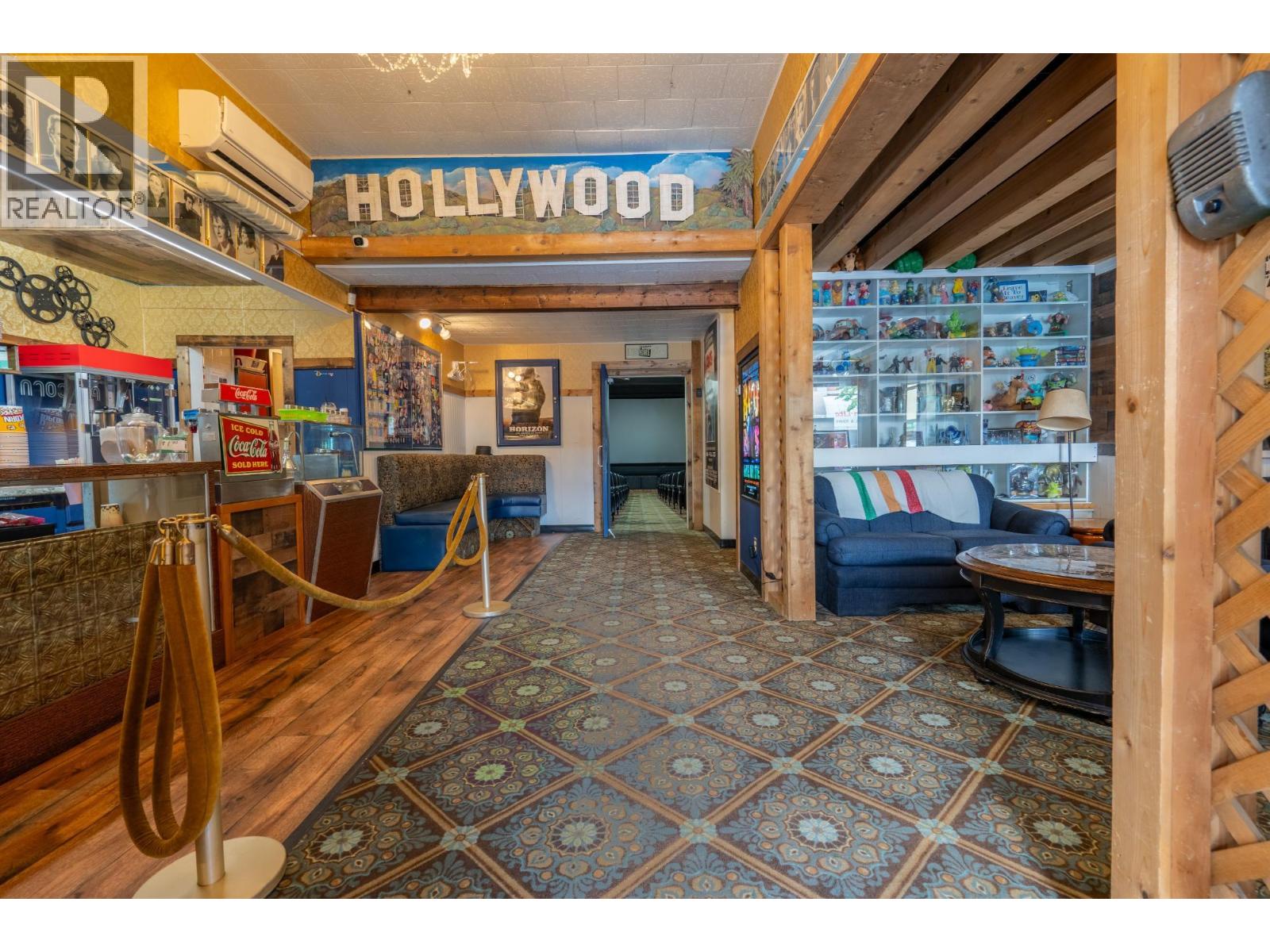 257 Market Avenue, Grand Forks, British Columbia  V0H 1H0 - Photo 9 - 10382143