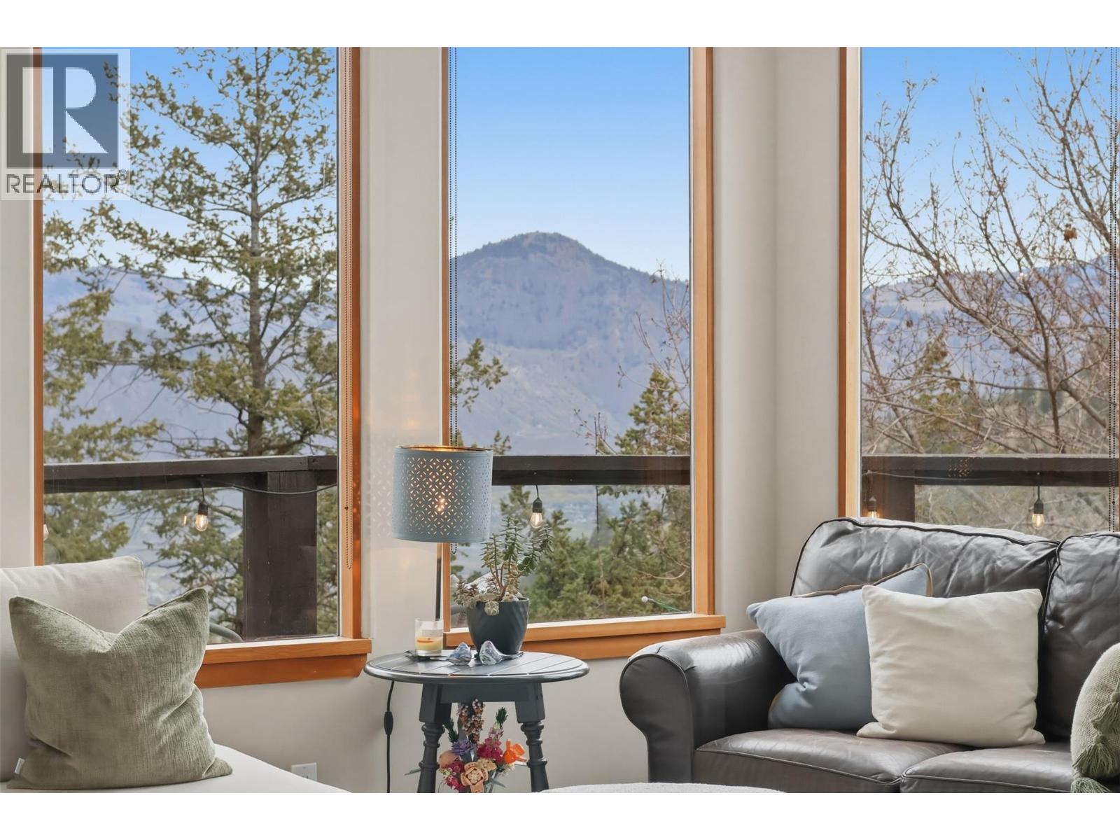 7 Chancellor Drive, Kamloops, British Columbia  V2E 2P1 - Photo 11 - 10381744