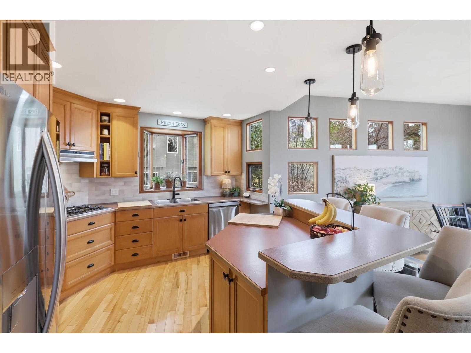 7 Chancellor Drive, Kamloops, British Columbia  V2E 2P1 - Photo 31 - 10381744